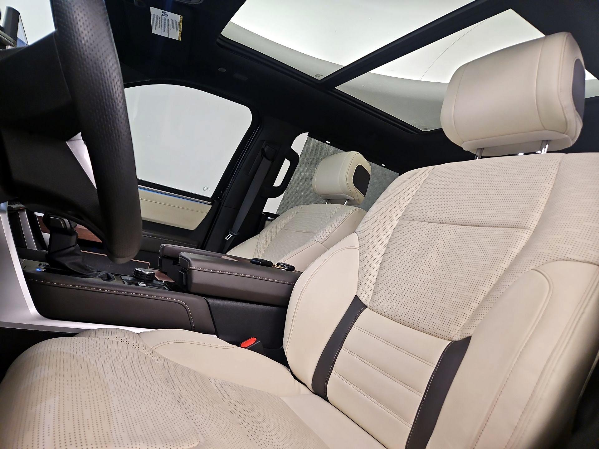 Thumbnail: 2022 Toyota Tundra - 19