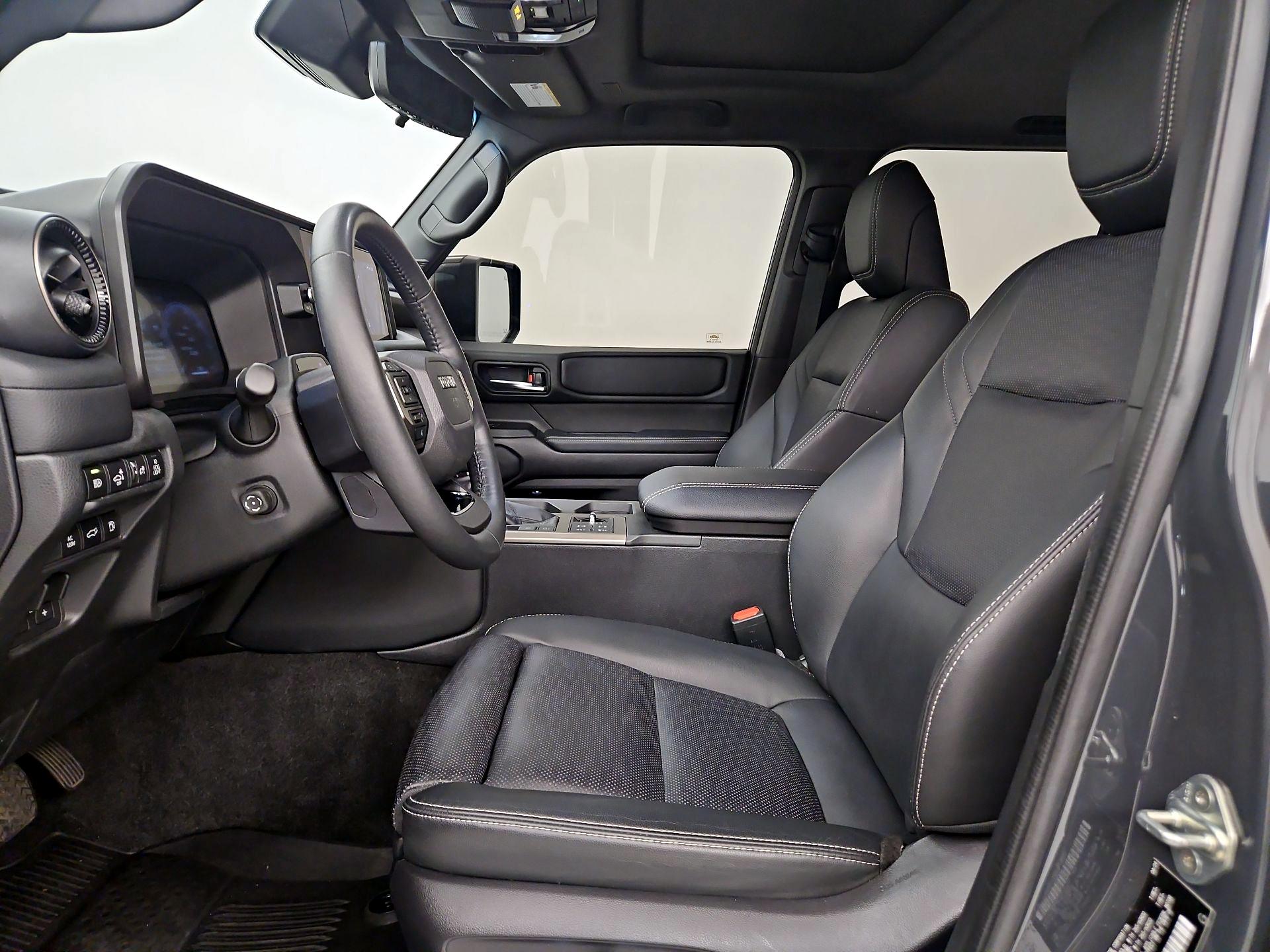 Thumbnail: 2024 Toyota Land Cruiser - 11