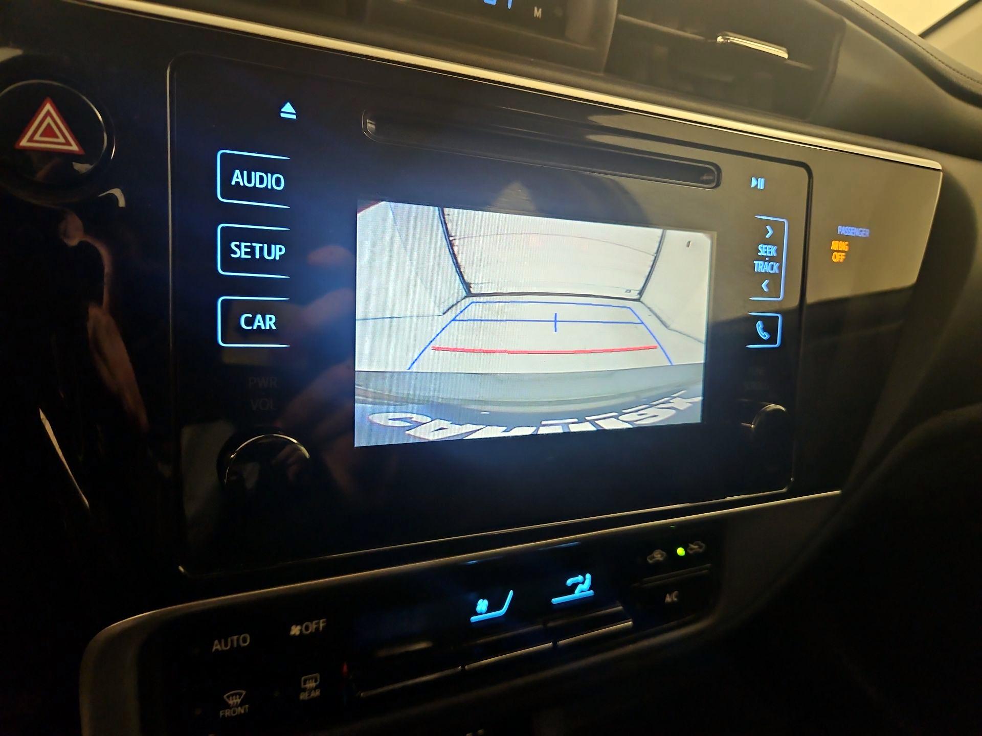 Thumbnail: 2018 Toyota Corolla - 14