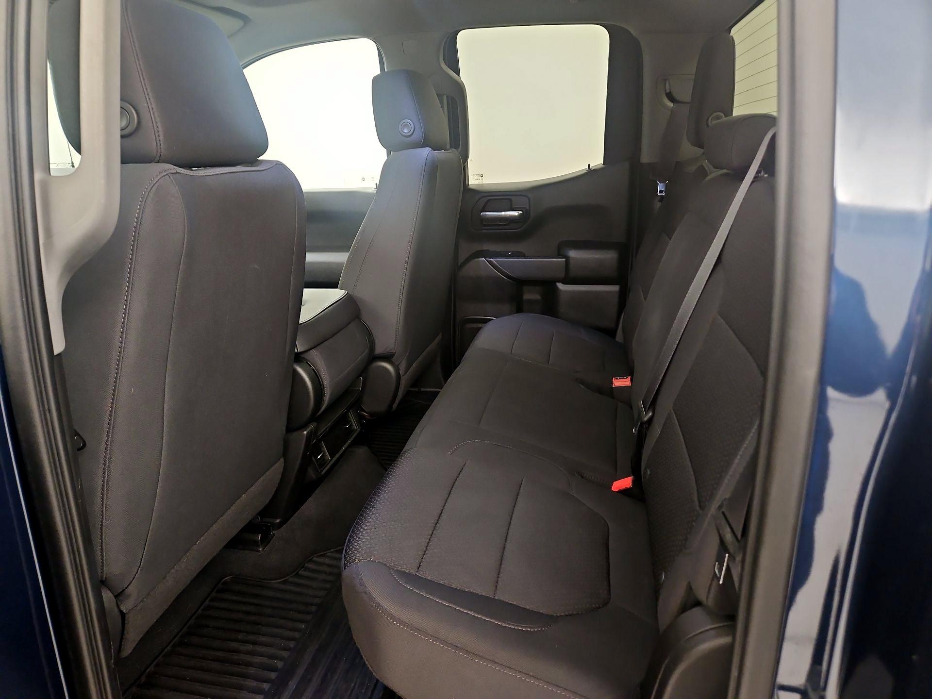 Thumbnail: 2021 Chevrolet Silverado 1500 - 19