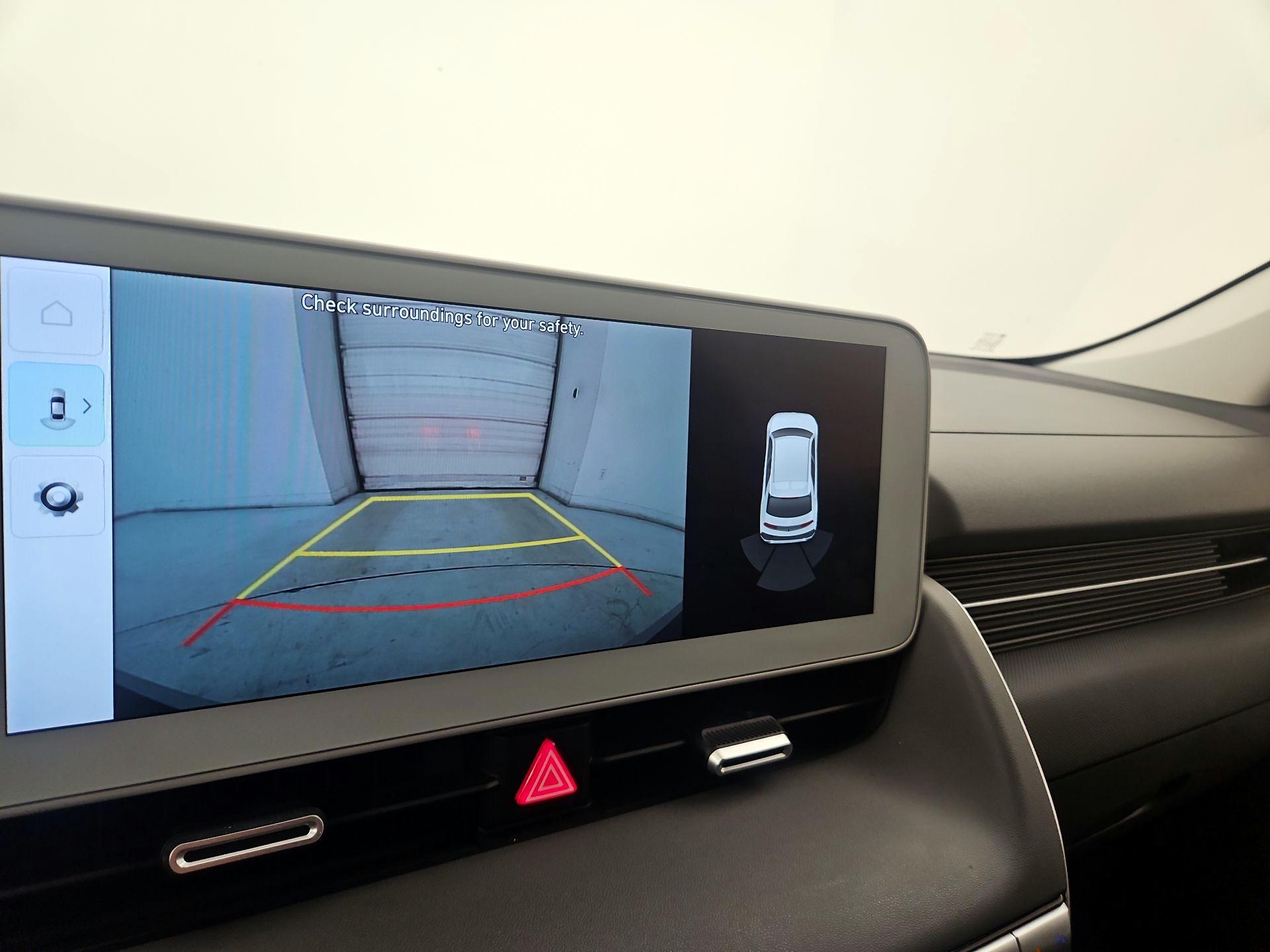 Thumbnail: 2022 Hyundai Ioniq 5 - 15