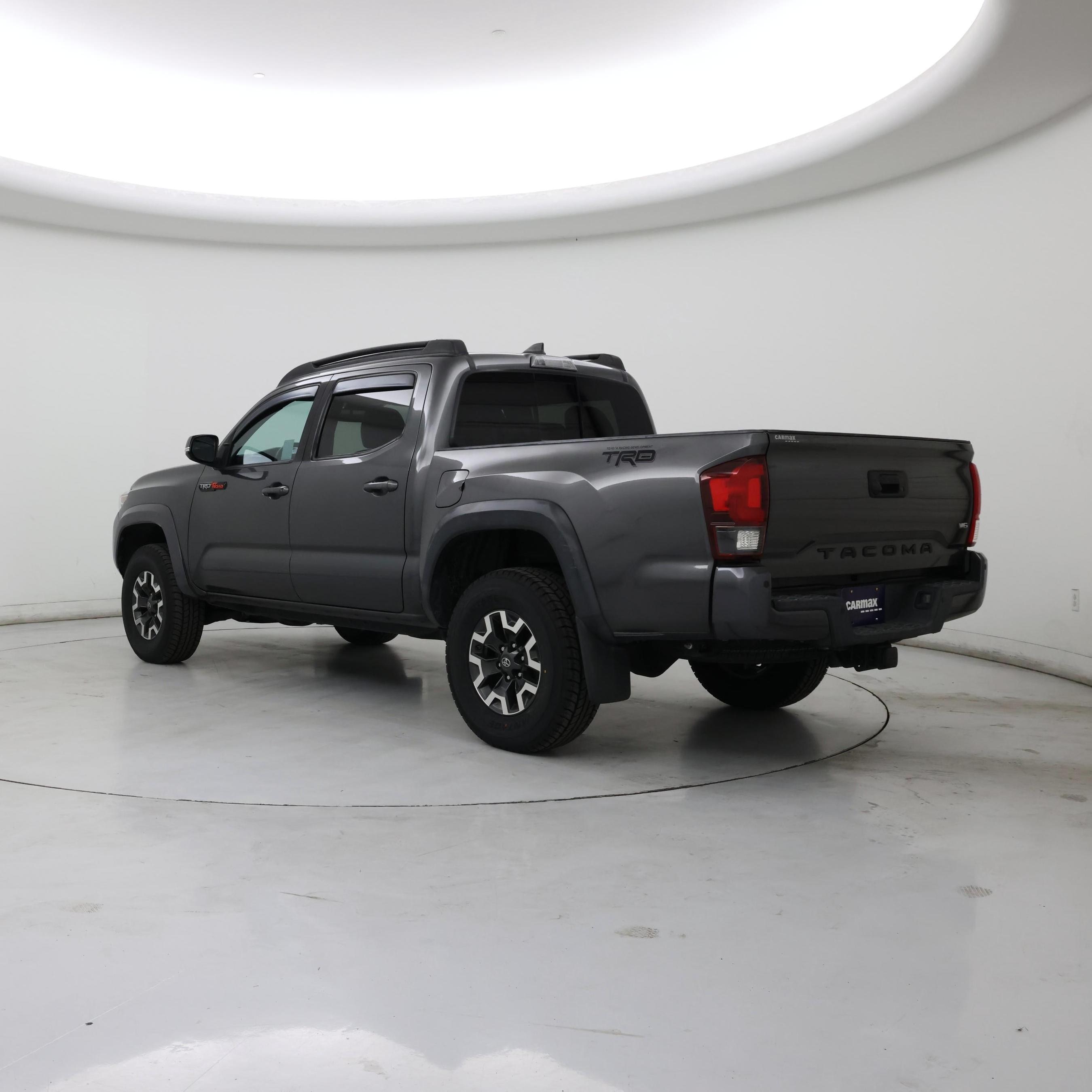 Thumbnail: 2019 Toyota Tacoma - 2