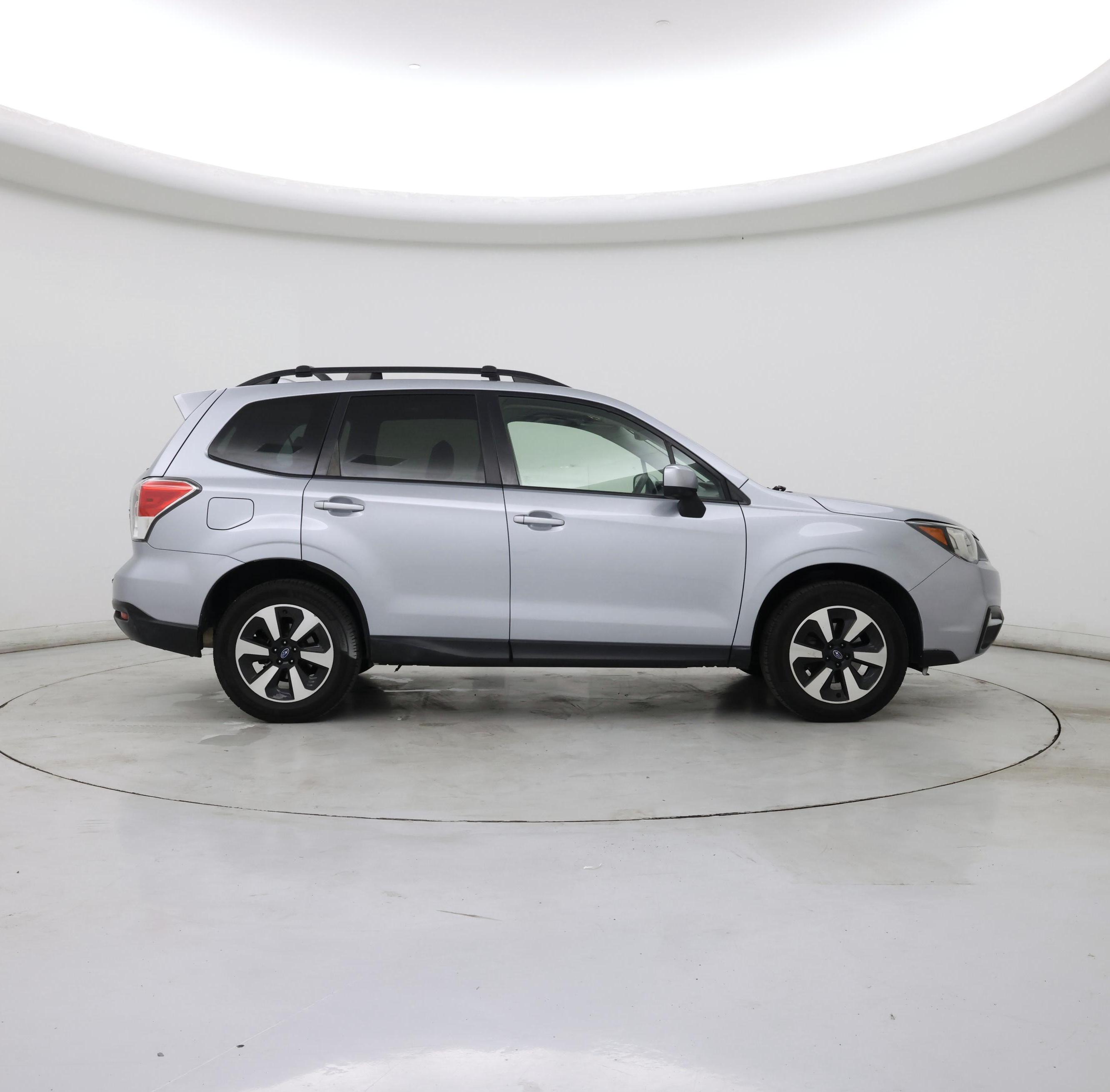 Thumbnail: 2017 Subaru Forester - 7