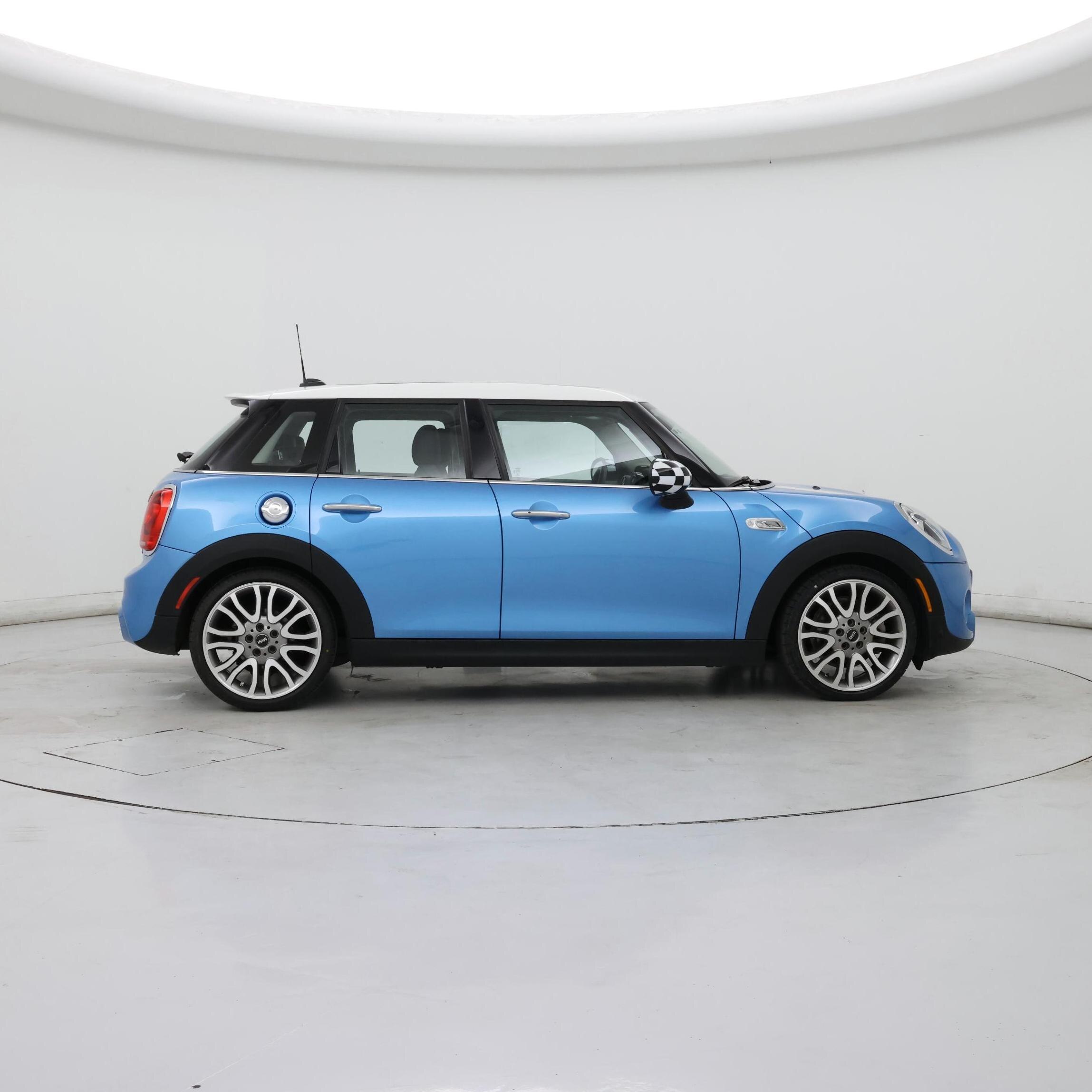 Thumbnail: 2015 MINI Cooper Hardtop - 7