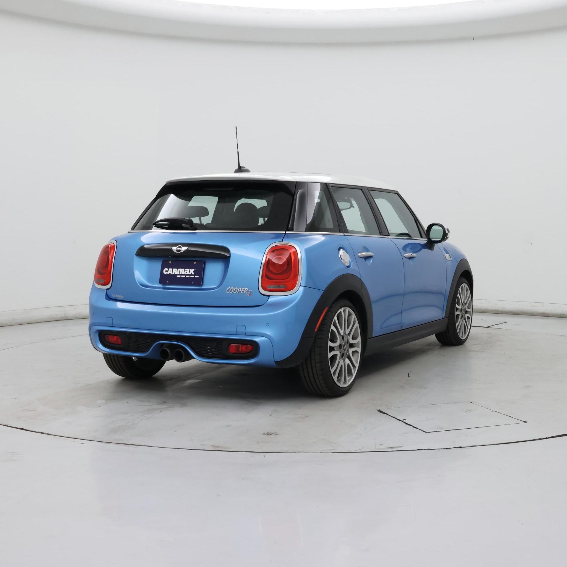 Thumbnail: 2015 MINI Cooper Hardtop - 8