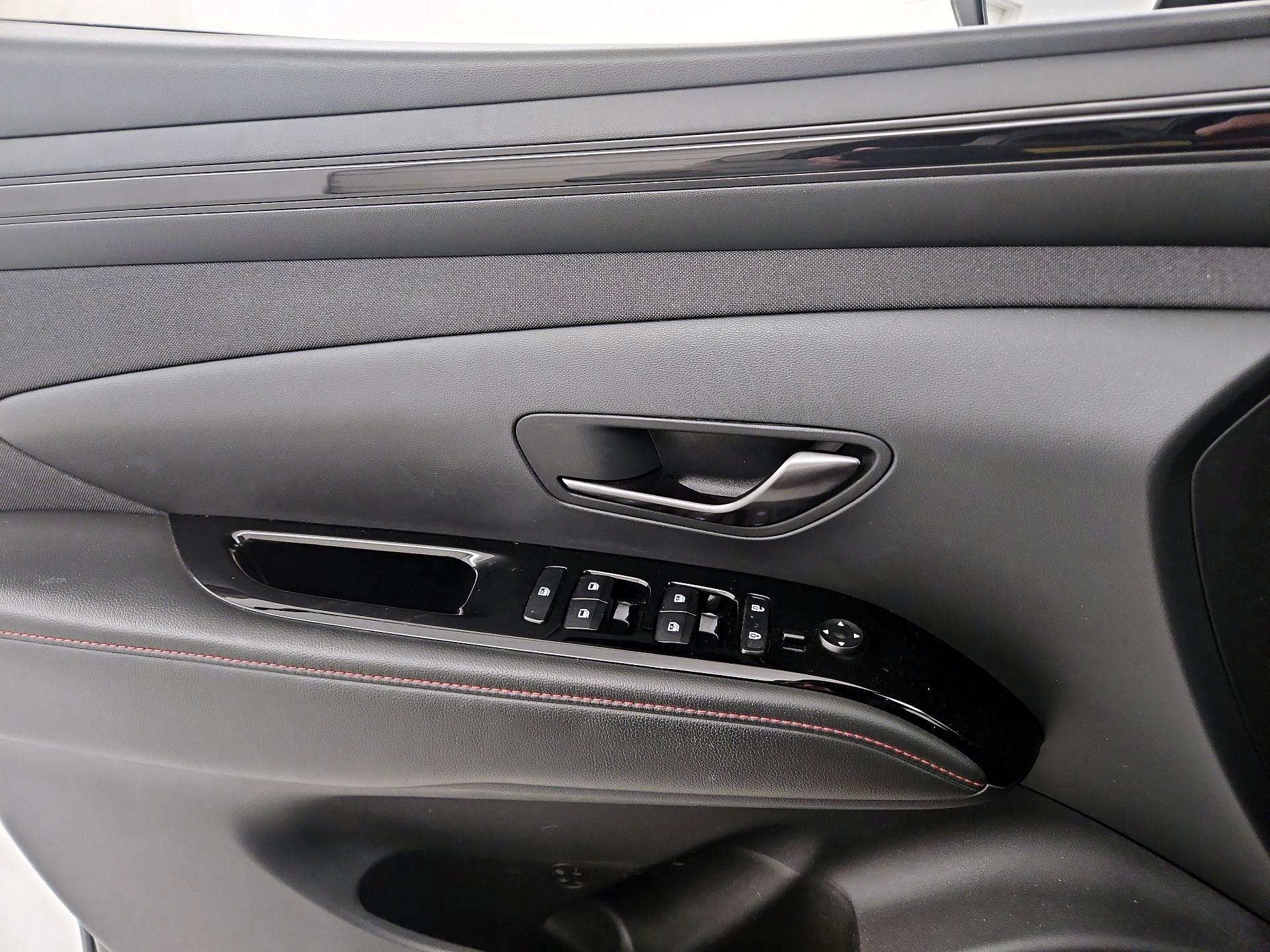 Thumbnail: 2024 Hyundai Tucson - 12