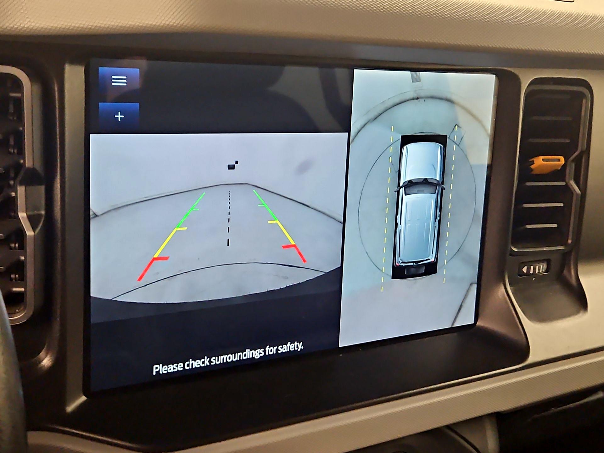 Thumbnail: 2023 Ford Bronco - 15