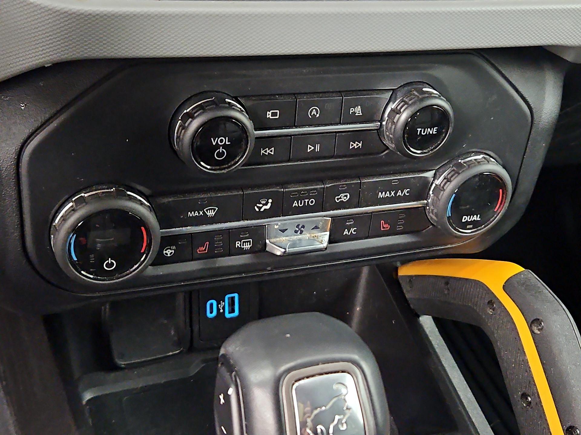 Thumbnail: 2023 Ford Bronco - 17