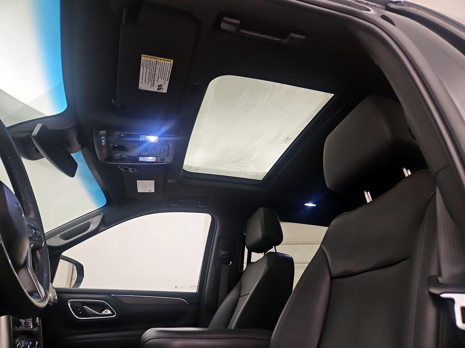 Thumbnail: 2023 Chevrolet Suburban - 19