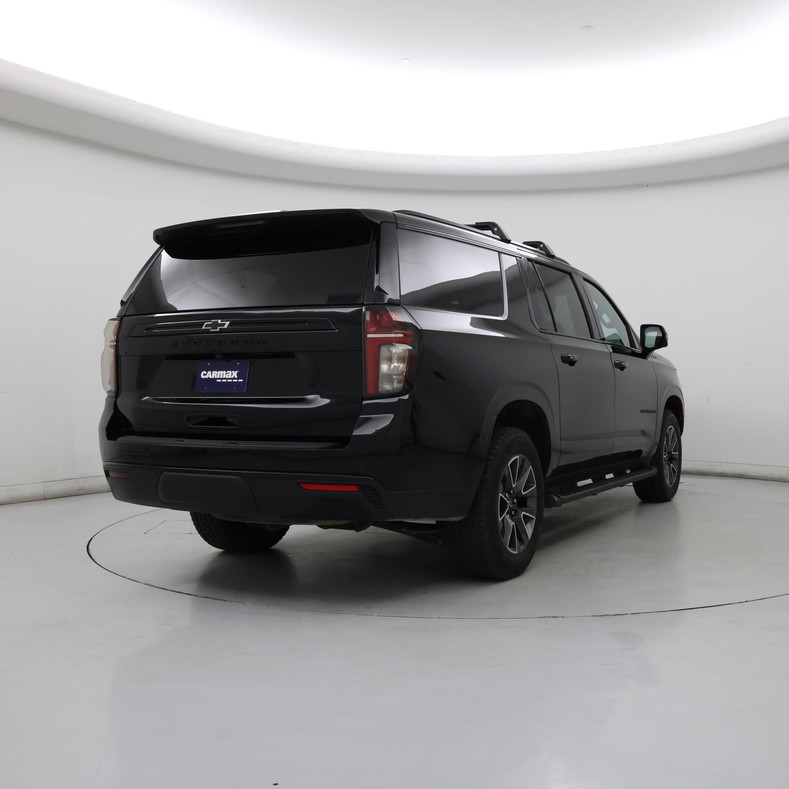 Thumbnail: 2023 Chevrolet Suburban - 8