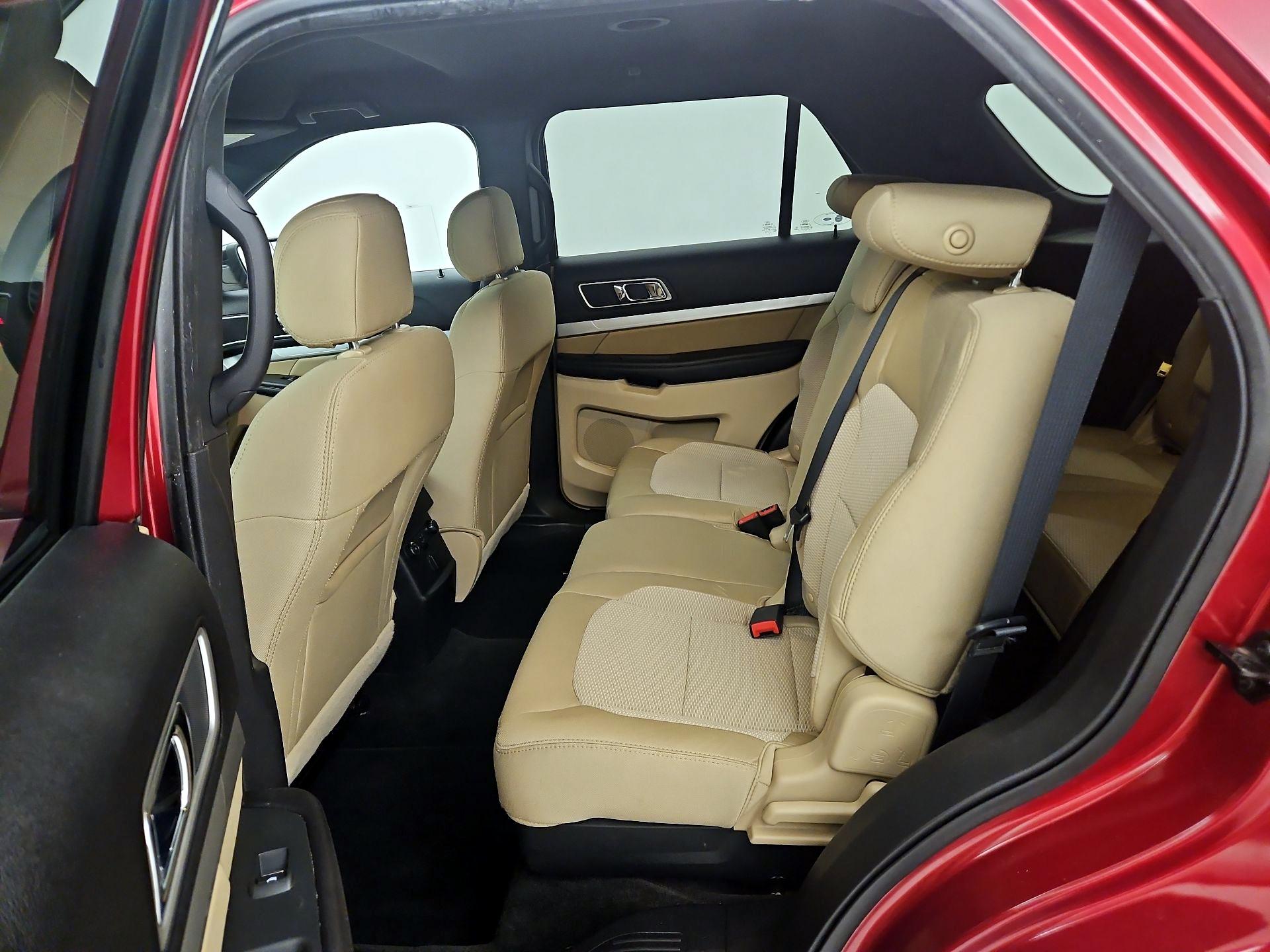 Thumbnail: 2017 Ford Explorer - 19