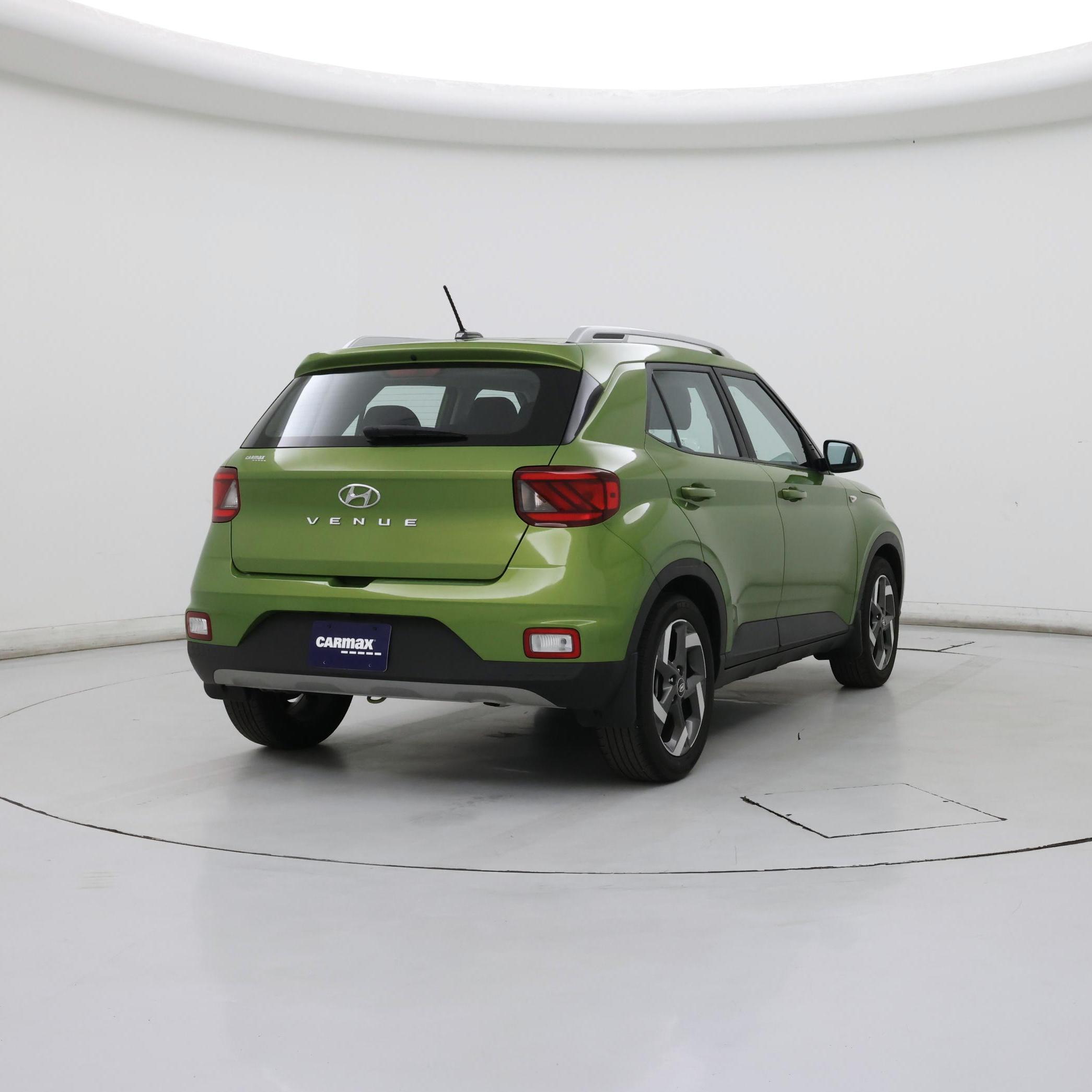 Thumbnail: 2023 Hyundai Venue - 8