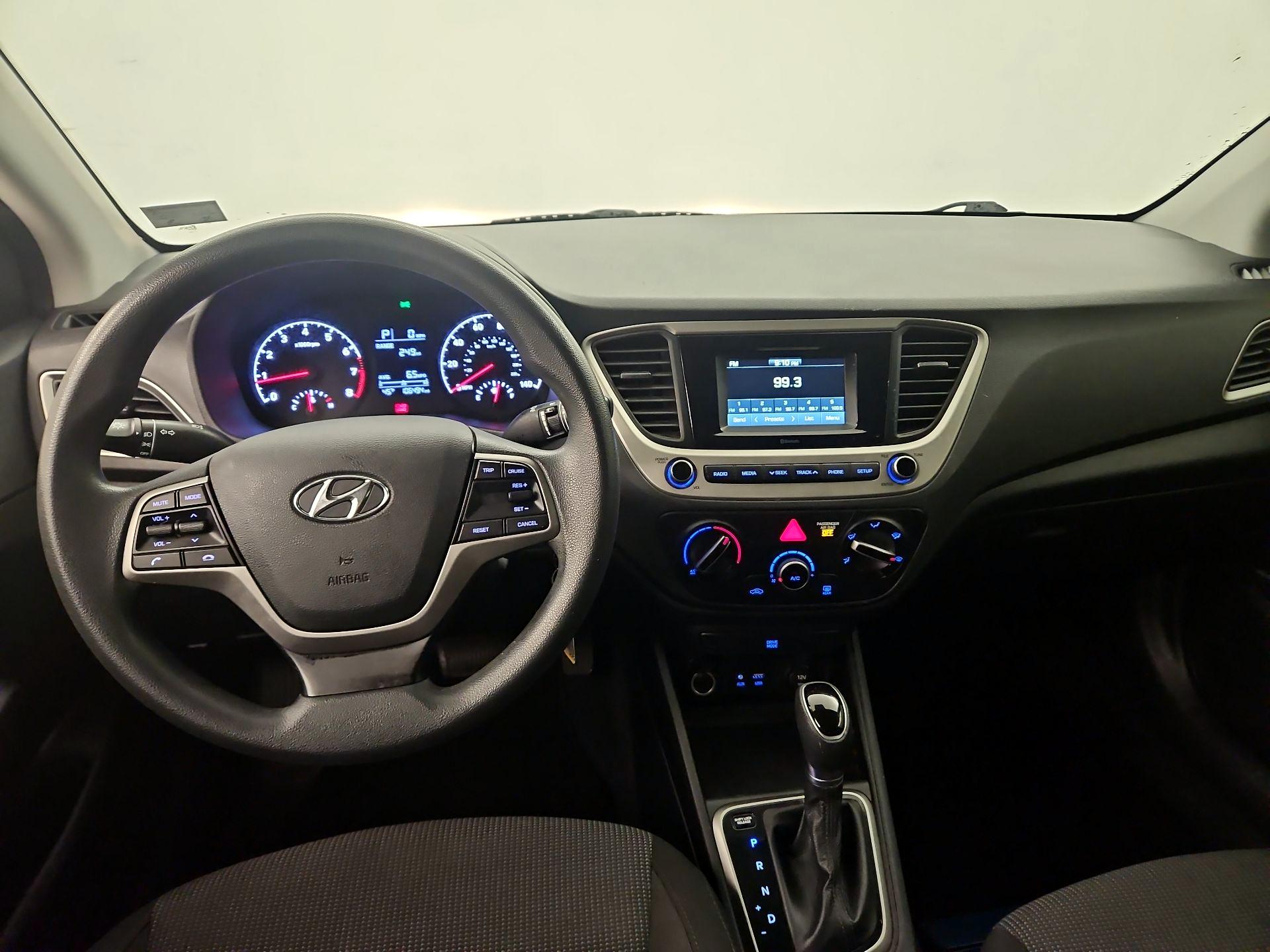 Thumbnail: 2019 Hyundai Accent - 9