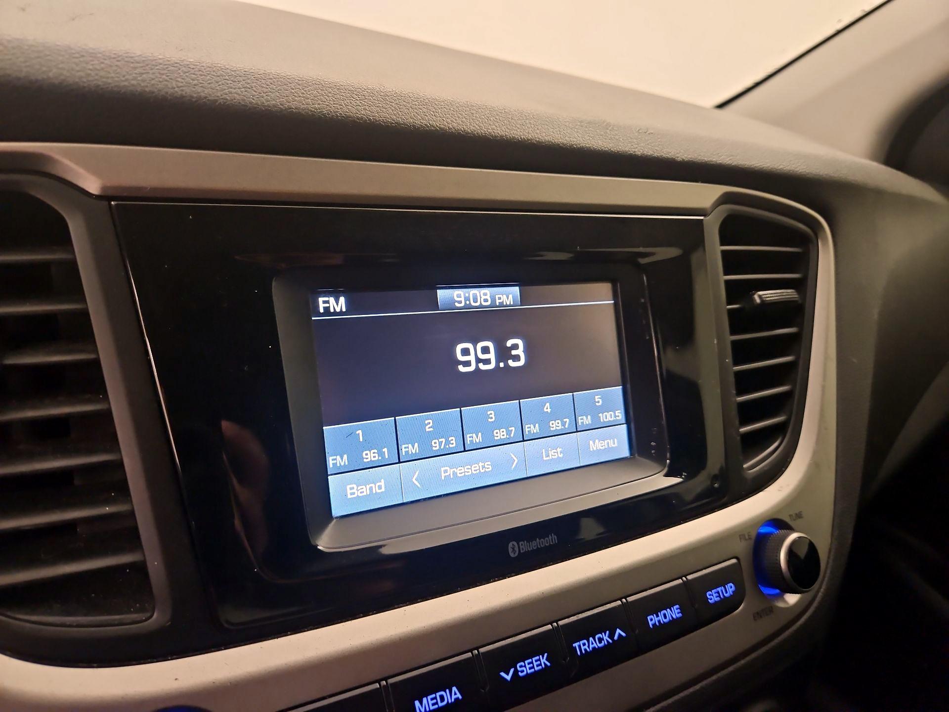 Thumbnail: 2019 Hyundai Accent - 15