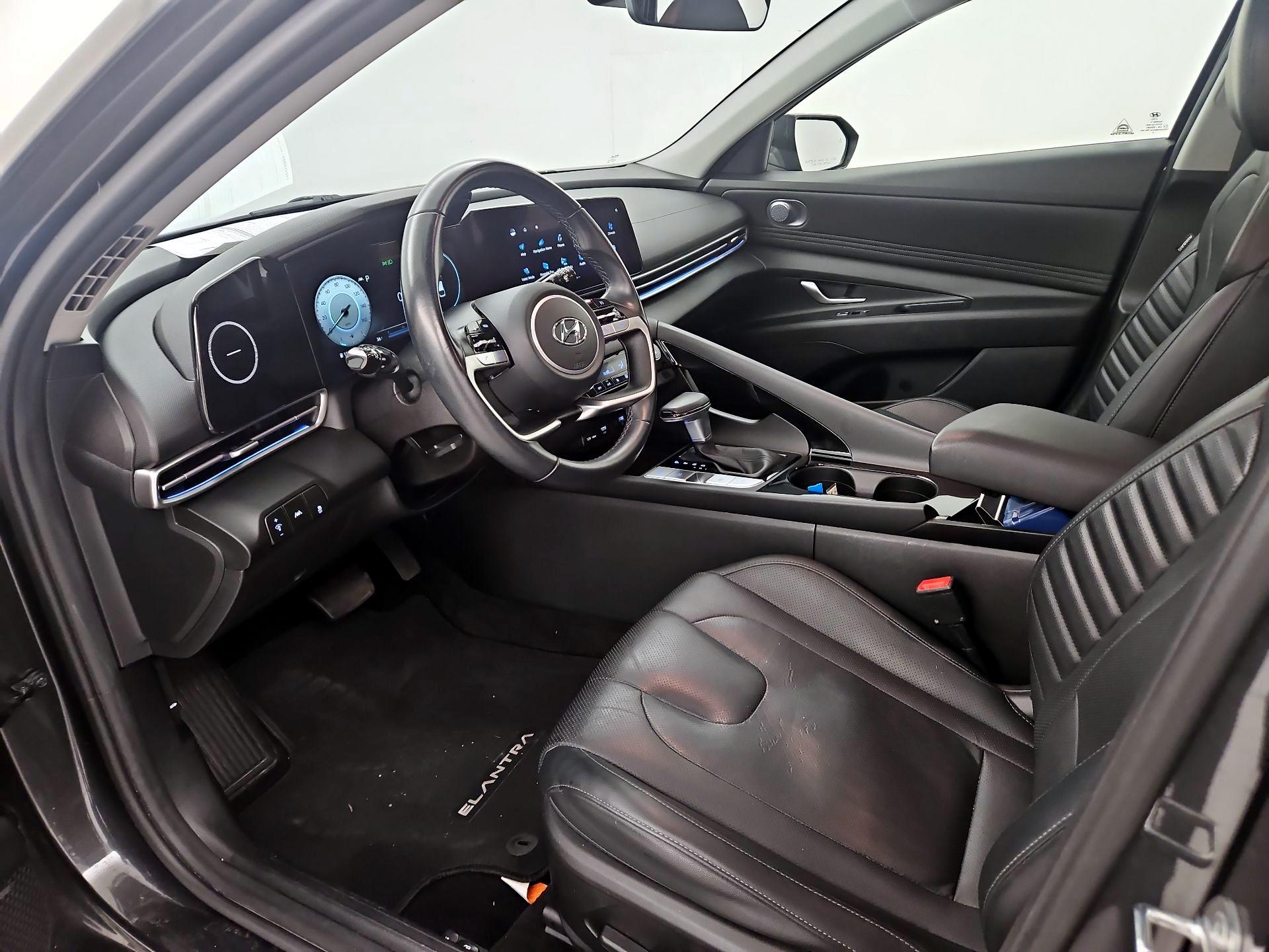 Thumbnail: 2023 Hyundai Elantra - 11