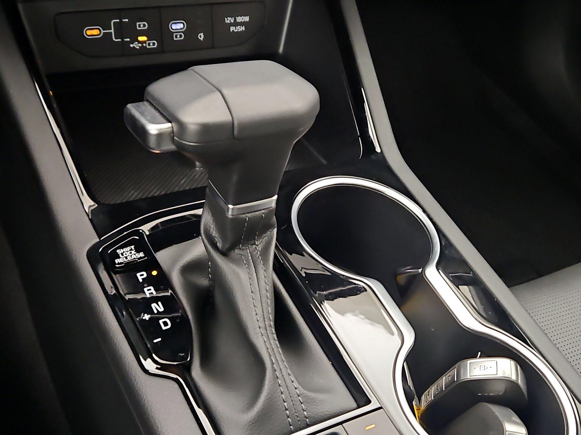 Thumbnail: 2026 Kia K5 - 18