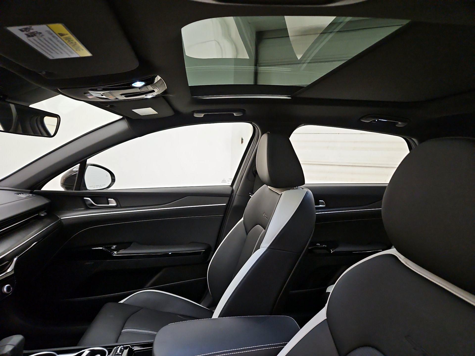 Thumbnail: 2026 Kia K5 - 20