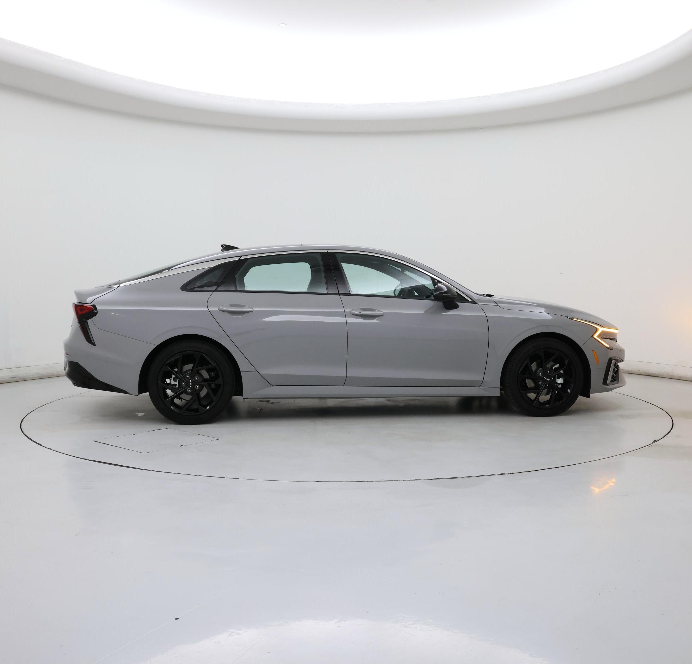 Thumbnail: 2026 Kia K5 - 7