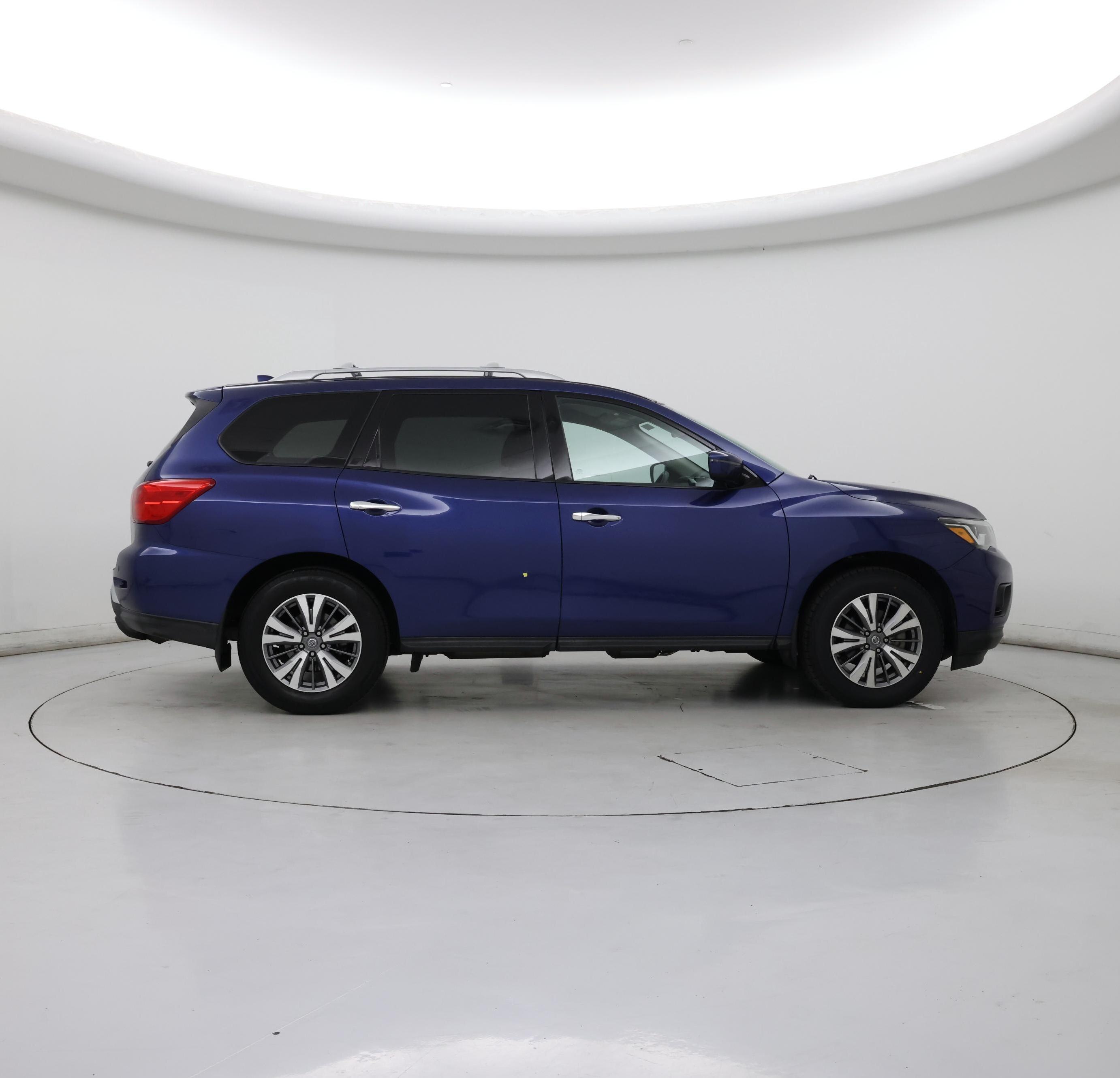 Thumbnail: 2020 Nissan Pathfinder - 7