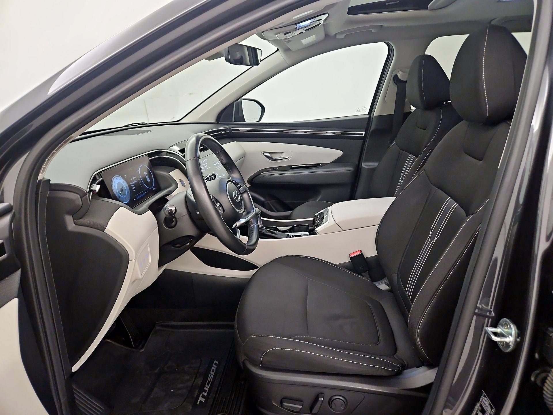 Thumbnail: 2022 Hyundai Tucson - 11