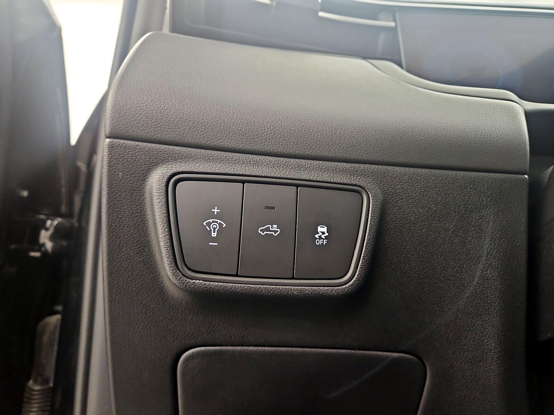 Thumbnail: 2023 Hyundai Santa Cruz - 13