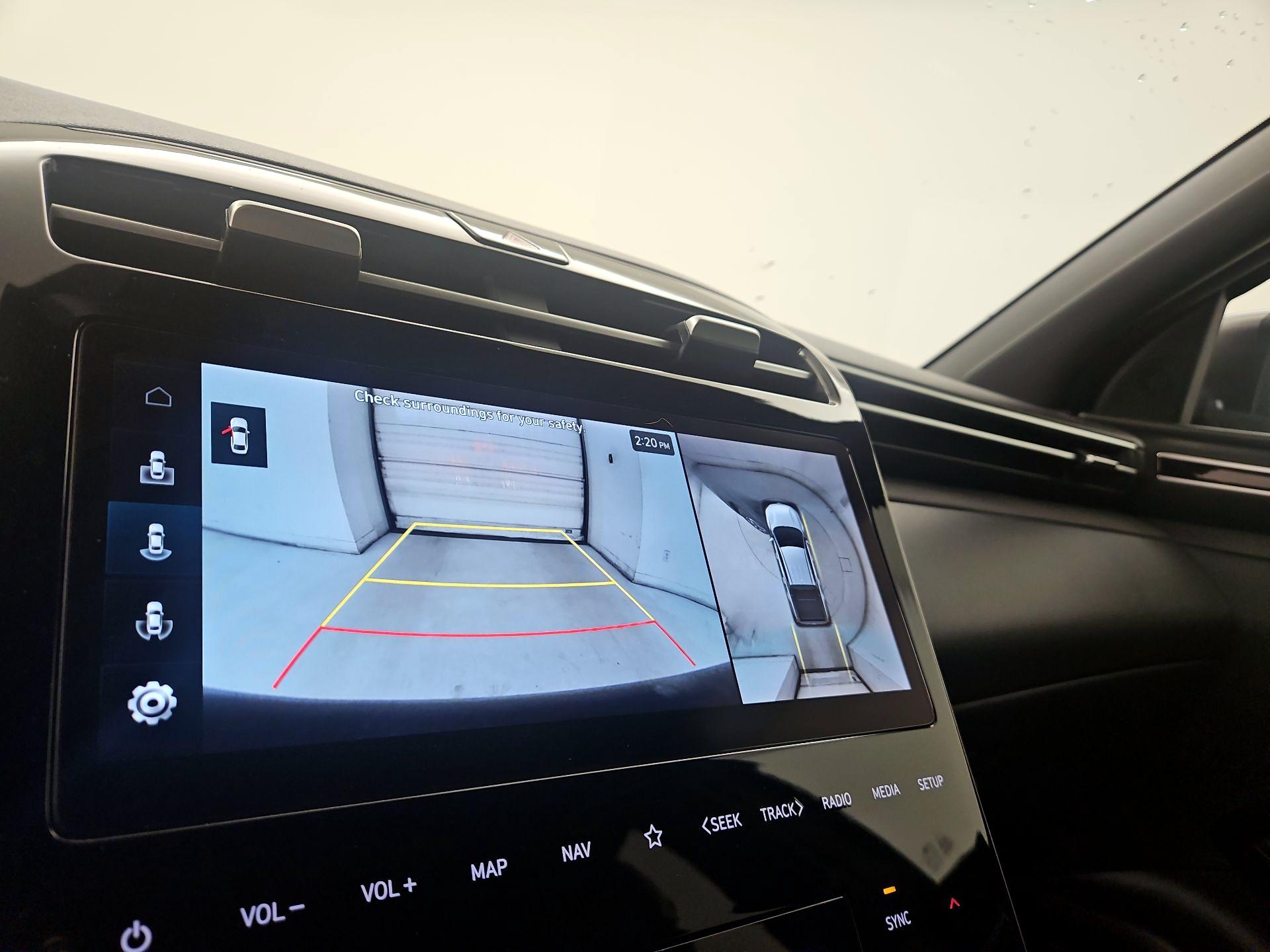 Thumbnail: 2023 Hyundai Santa Cruz - 15