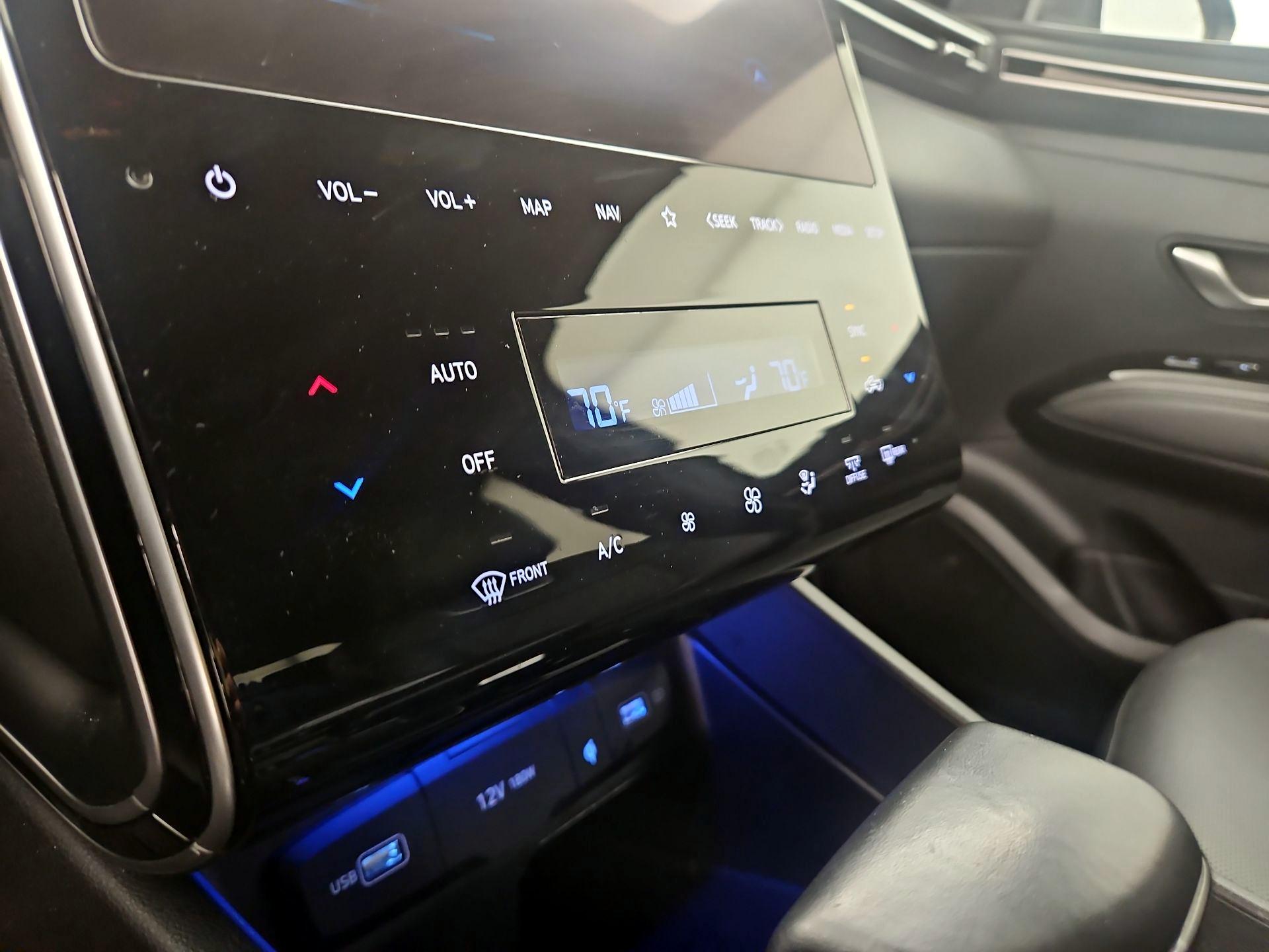 Thumbnail: 2023 Hyundai Santa Cruz - 17