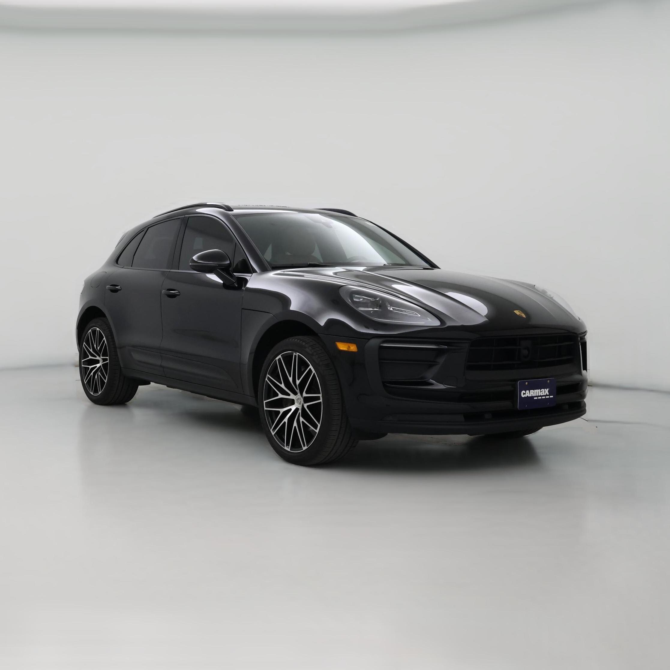 Thumbnail: 2024 Porsche Macan - 1