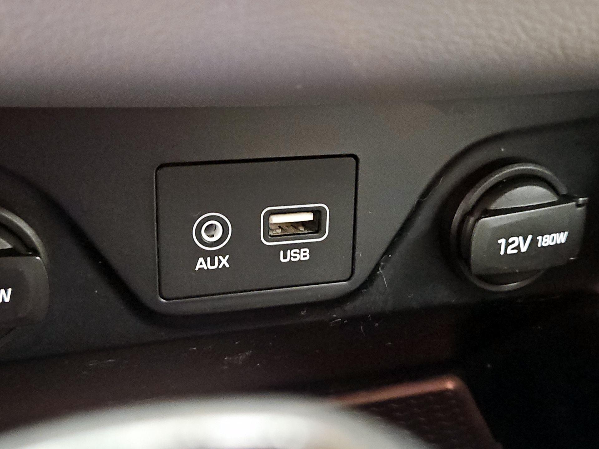 Thumbnail: 2016 Hyundai Tucson - 18