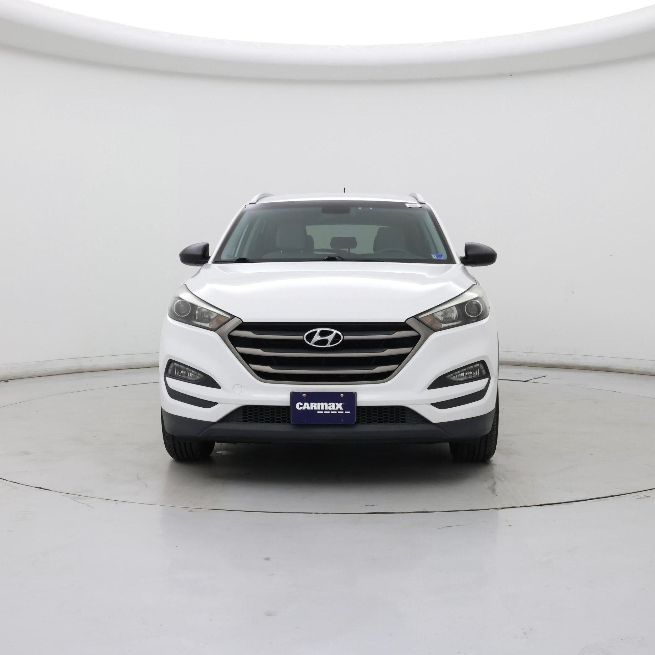 Thumbnail: 2016 Hyundai Tucson - 5