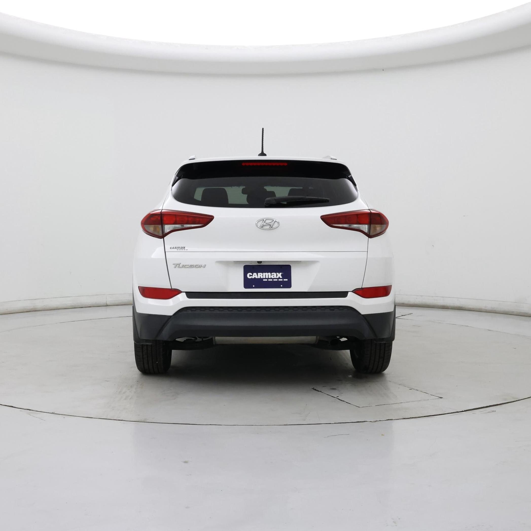 Thumbnail: 2016 Hyundai Tucson - 6