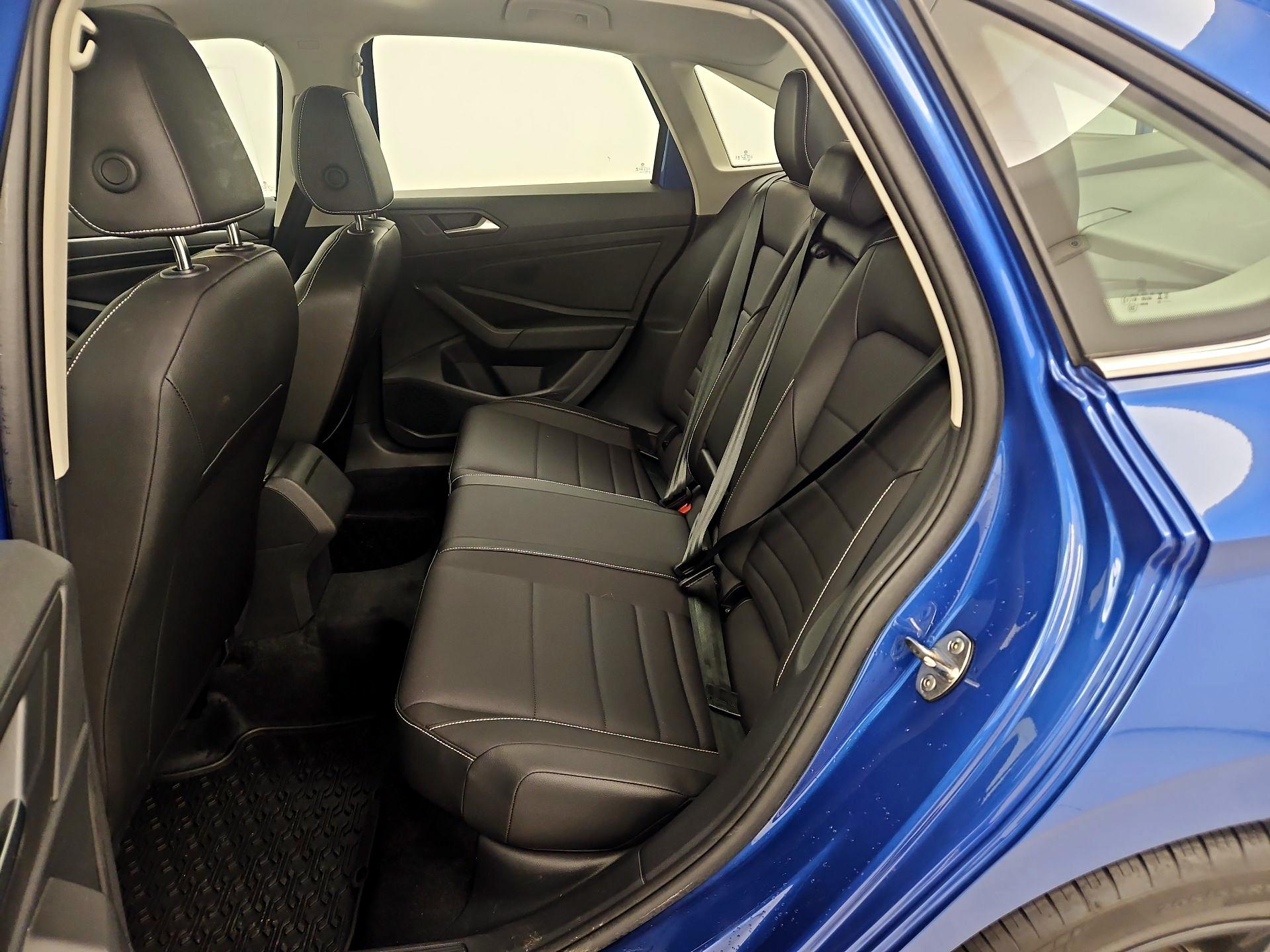 Thumbnail: 2024 Volkswagen Jetta - 20