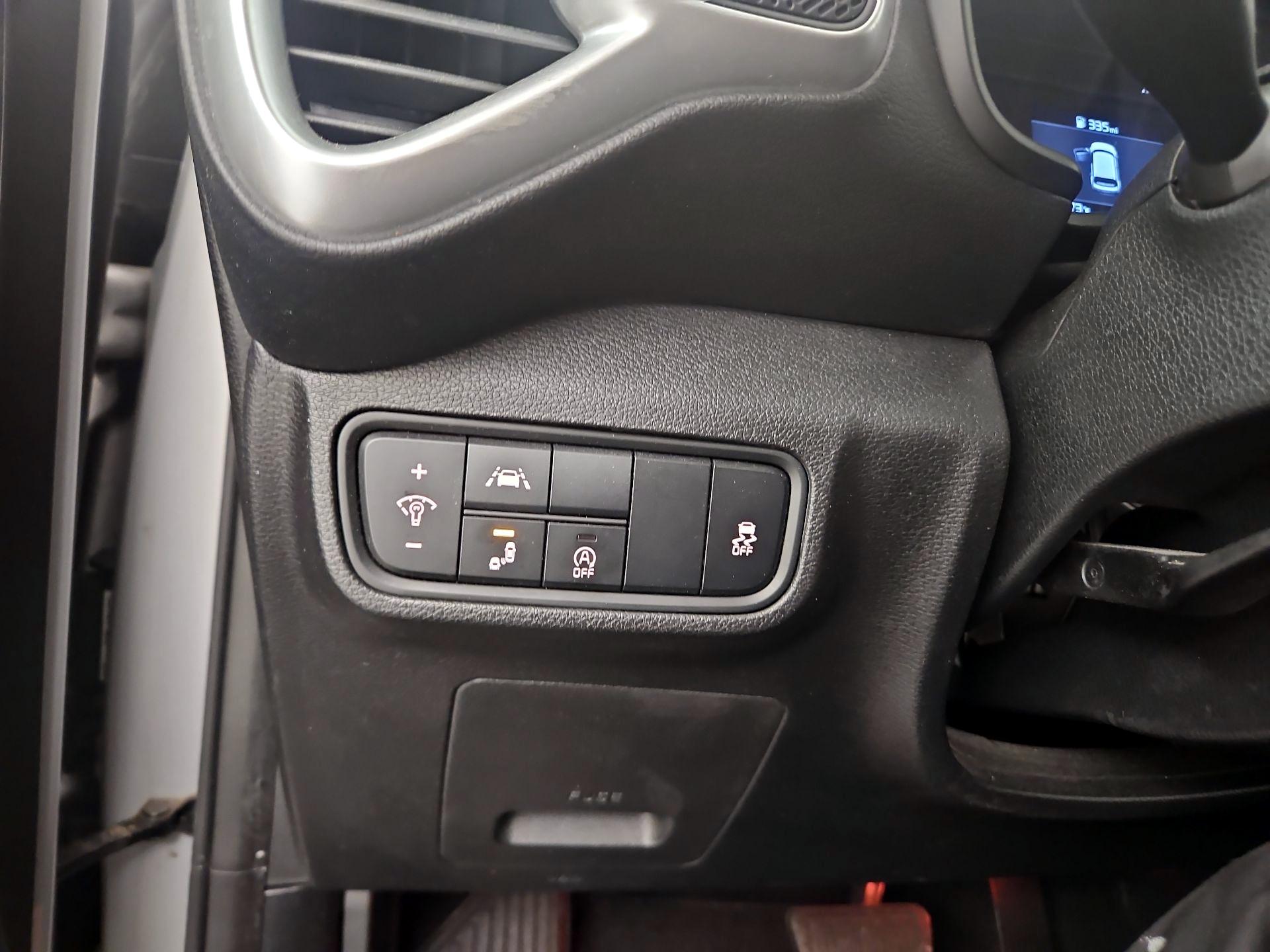 Thumbnail: 2020 Kia Soul - 13