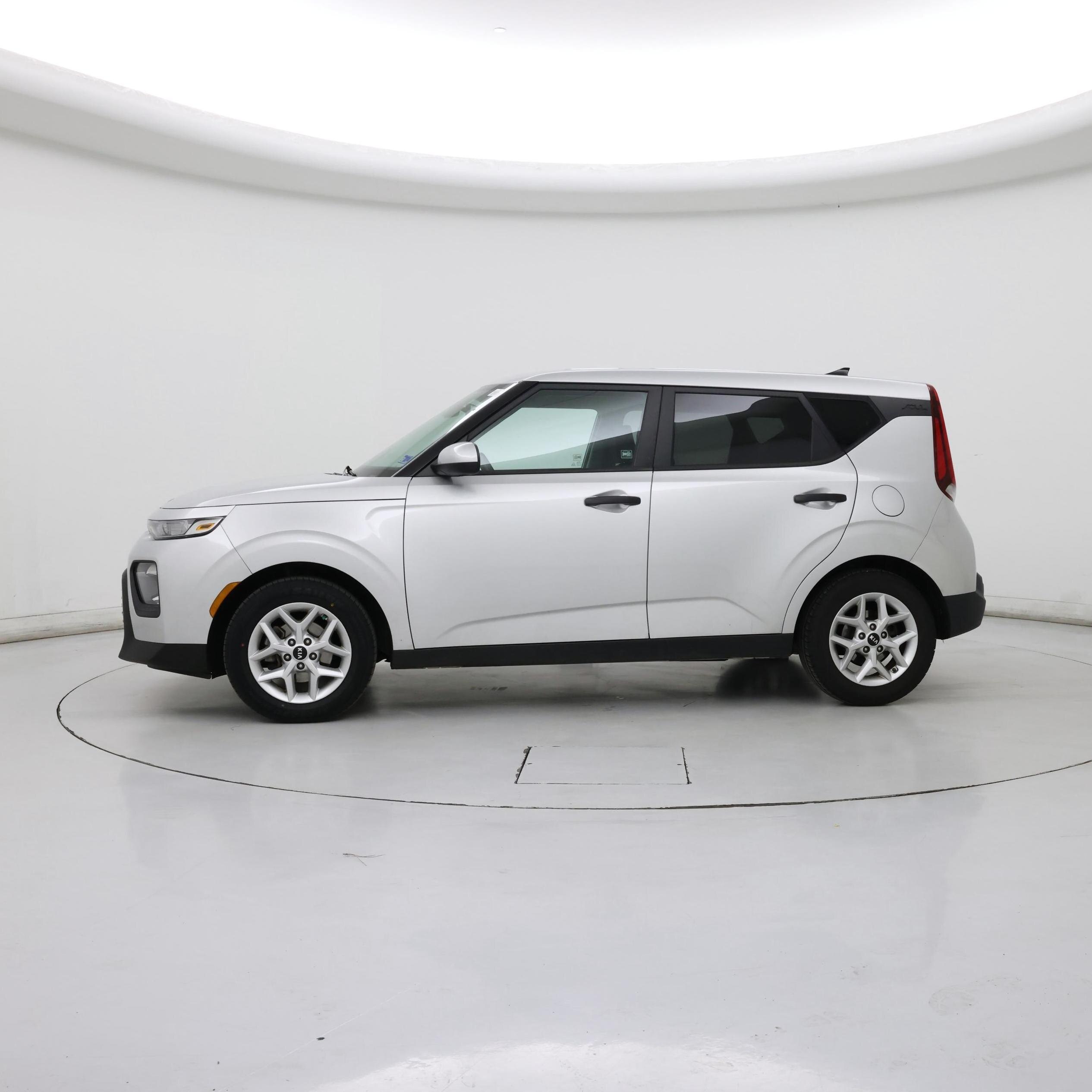 Thumbnail: 2020 Kia Soul - 3