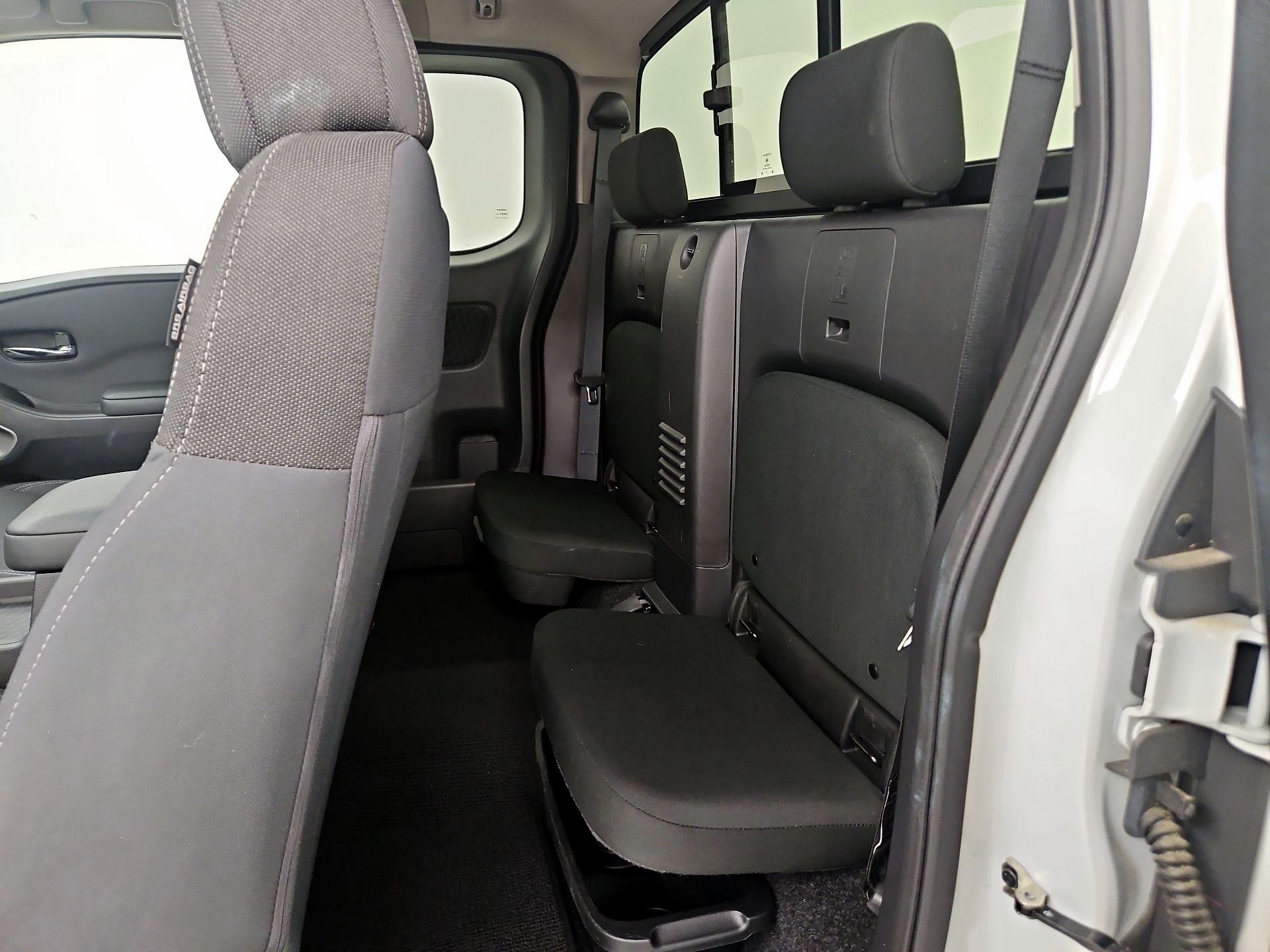 Thumbnail: 2024 Nissan Frontier - 19