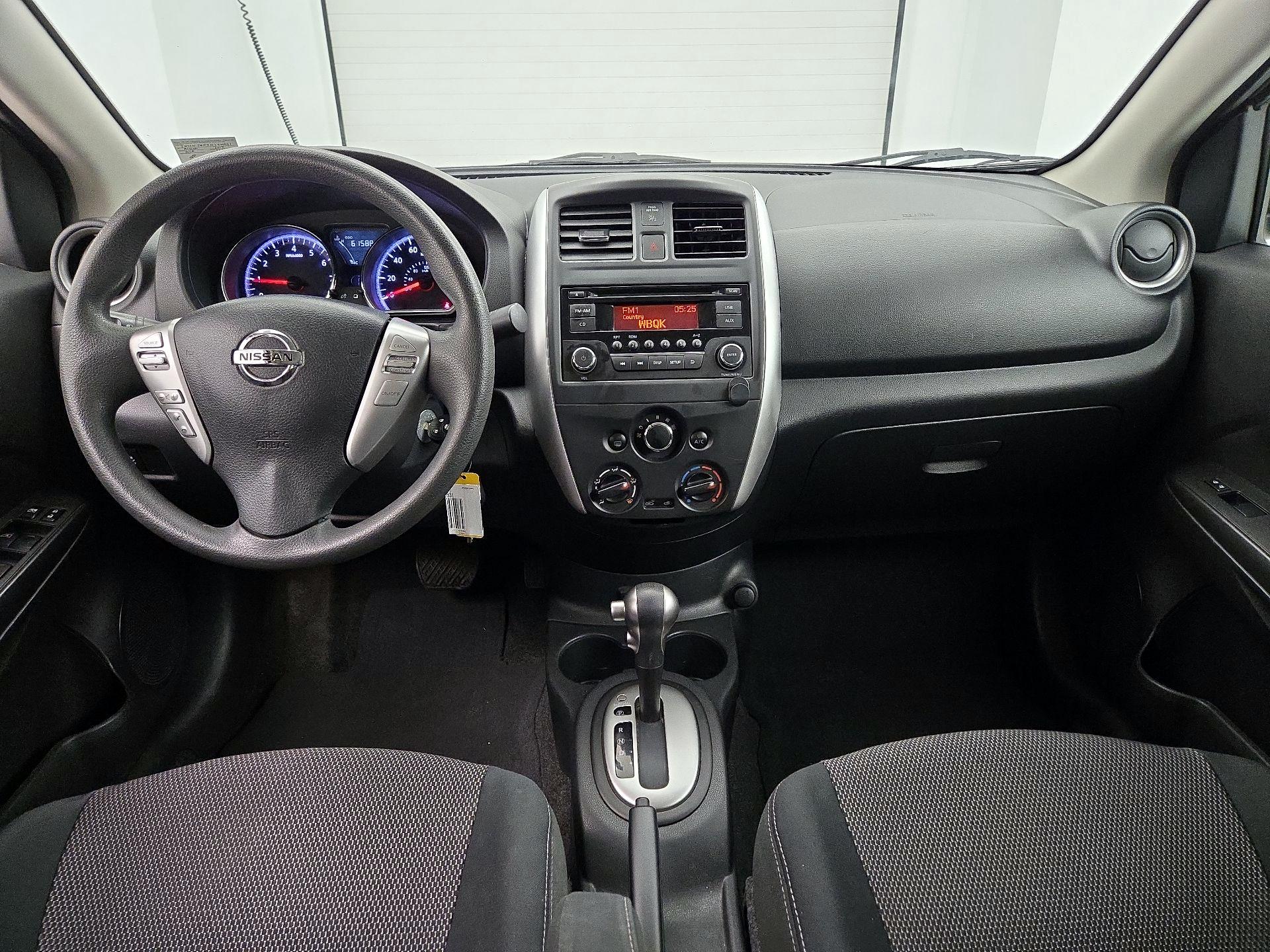 Thumbnail: 2017 Nissan Versa - 9