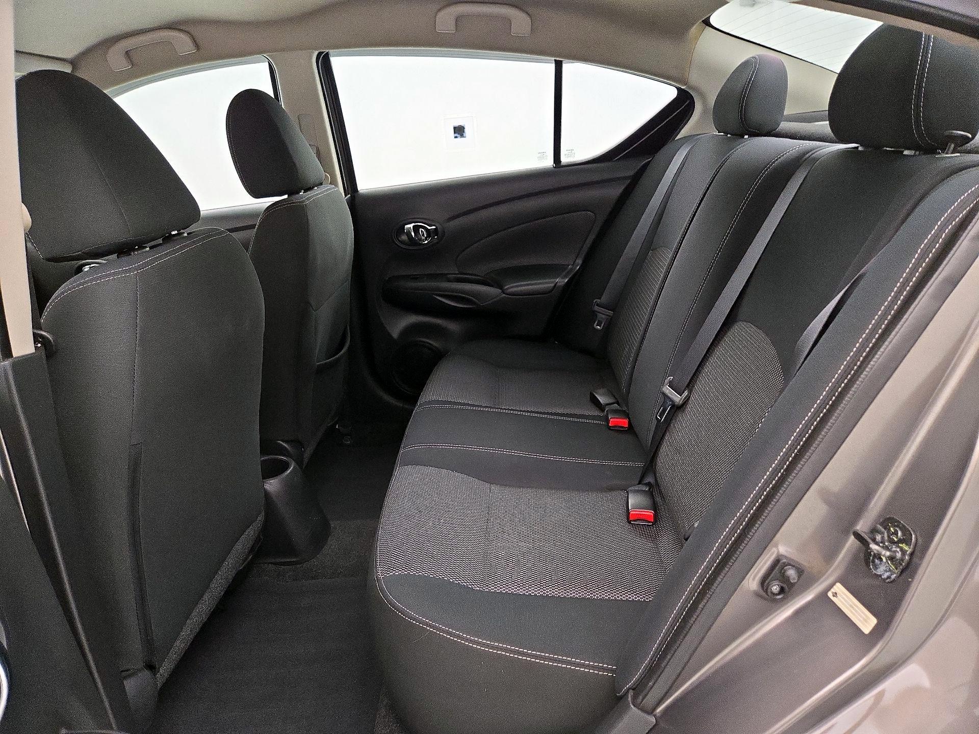 Thumbnail: 2017 Nissan Versa - 18