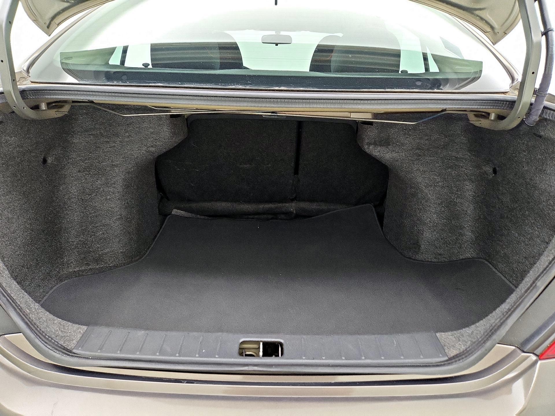 Thumbnail: 2017 Nissan Versa - 19