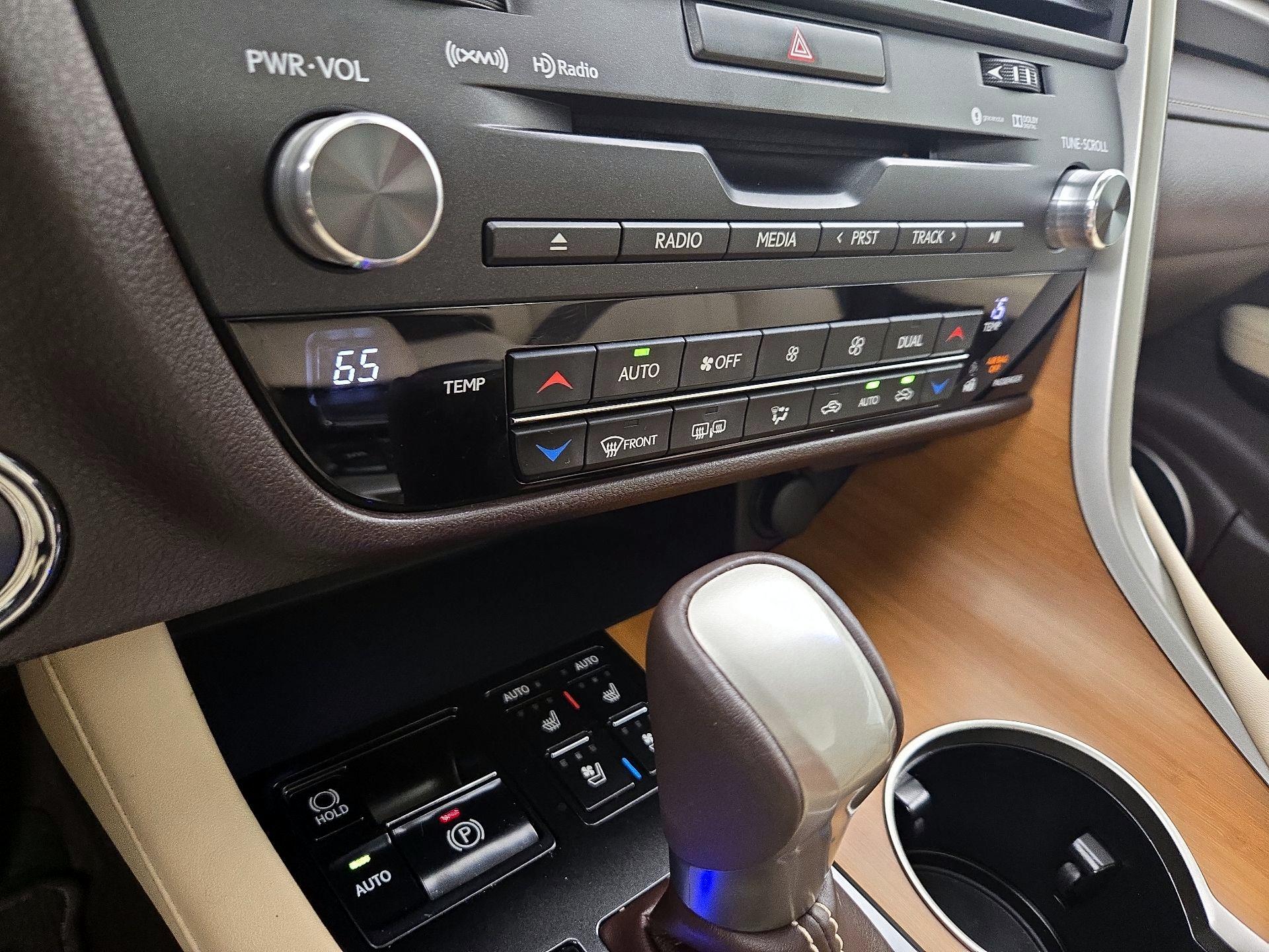 Thumbnail: 2018 Lexus RX - 17