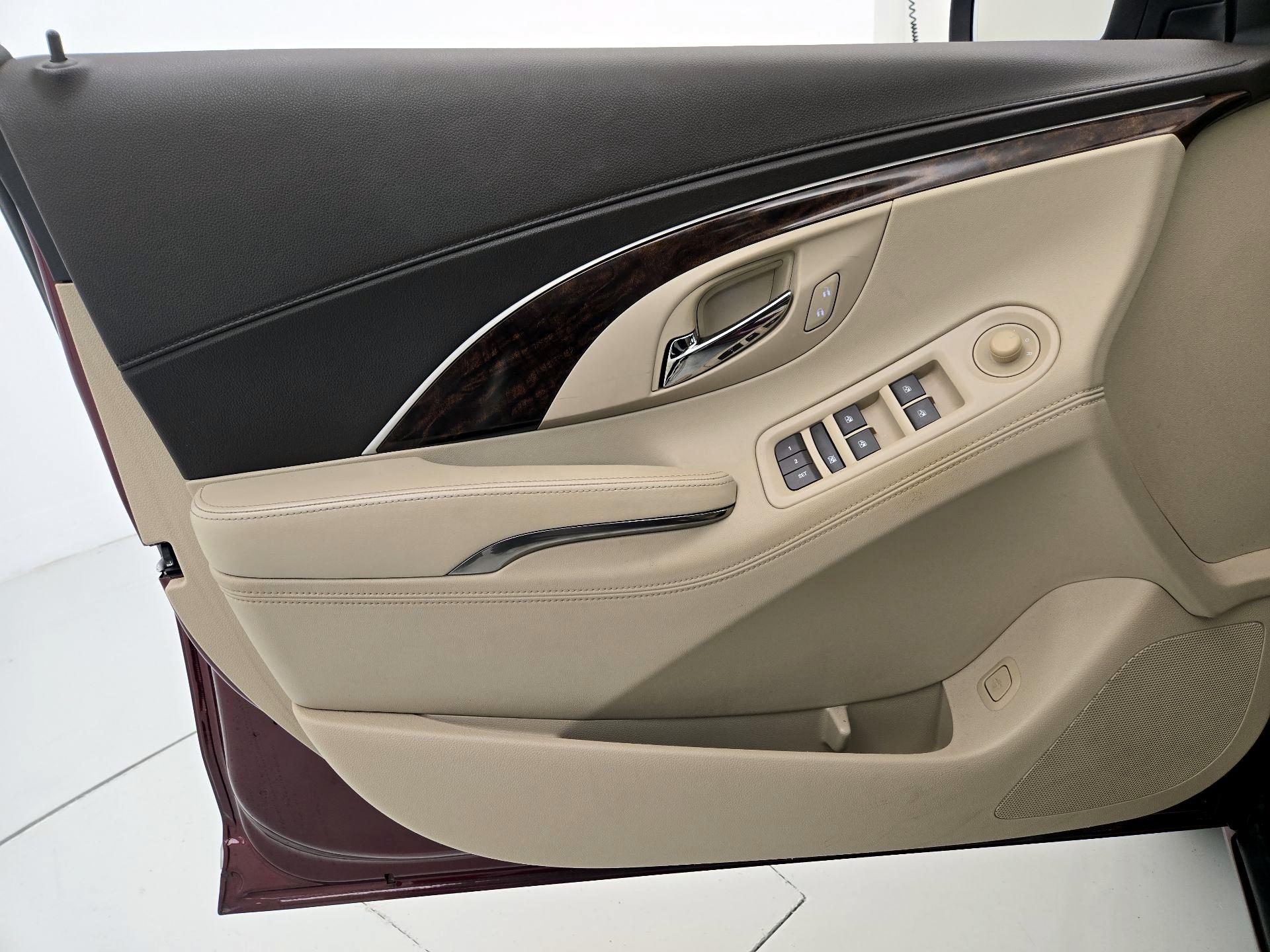 Thumbnail: 2015 Buick LaCrosse - 12