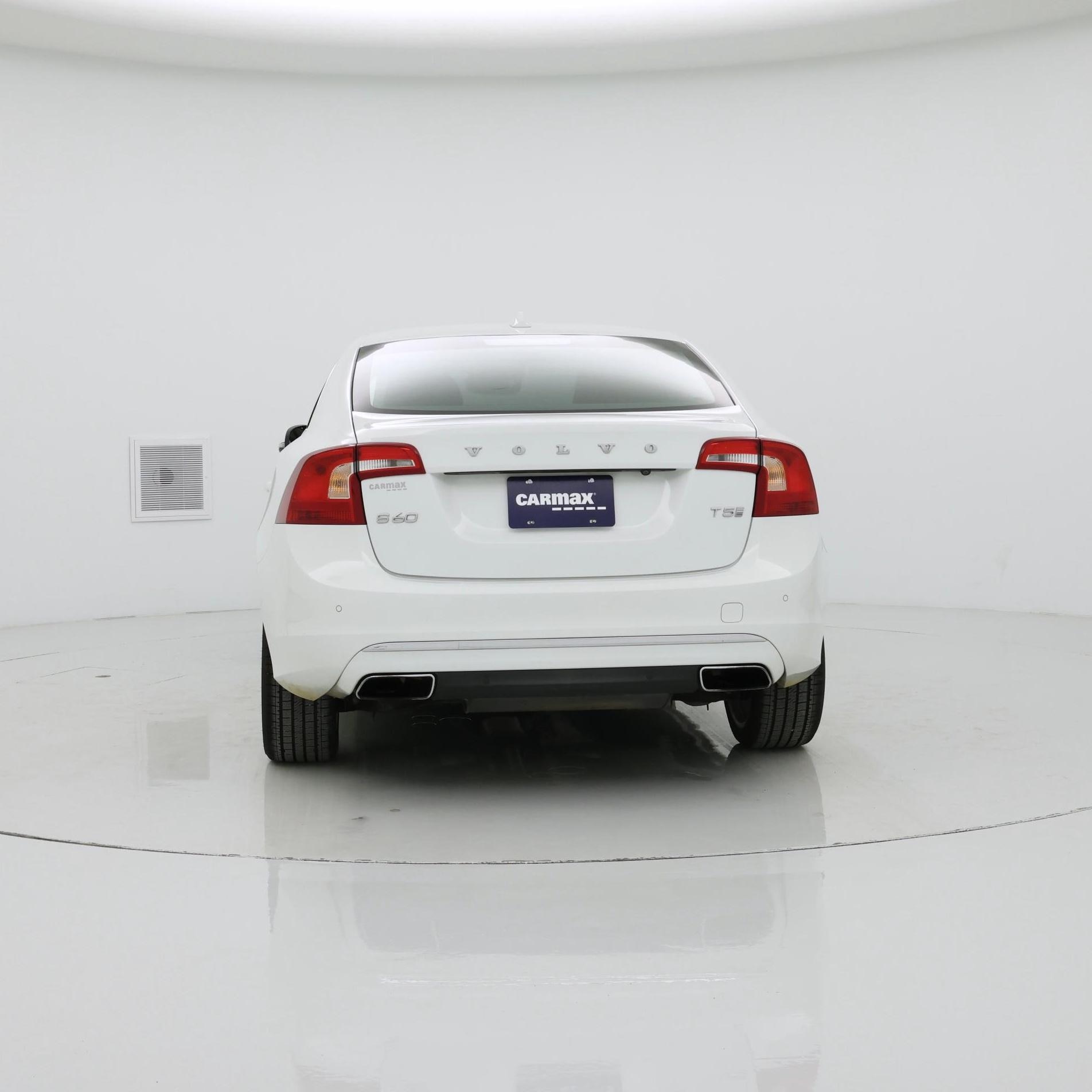 Thumbnail: 2016 Volvo S60 - 6