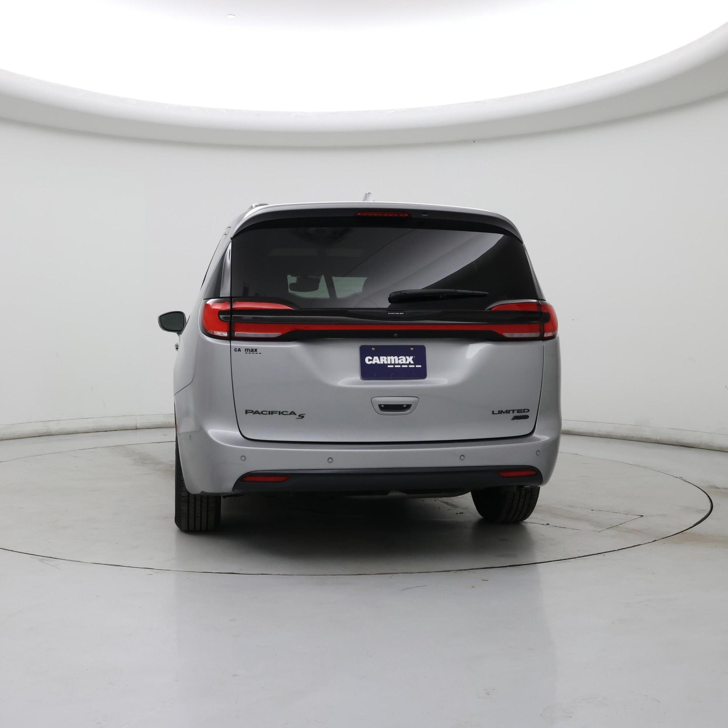 Thumbnail: 2021 Chrysler Pacifica - 6