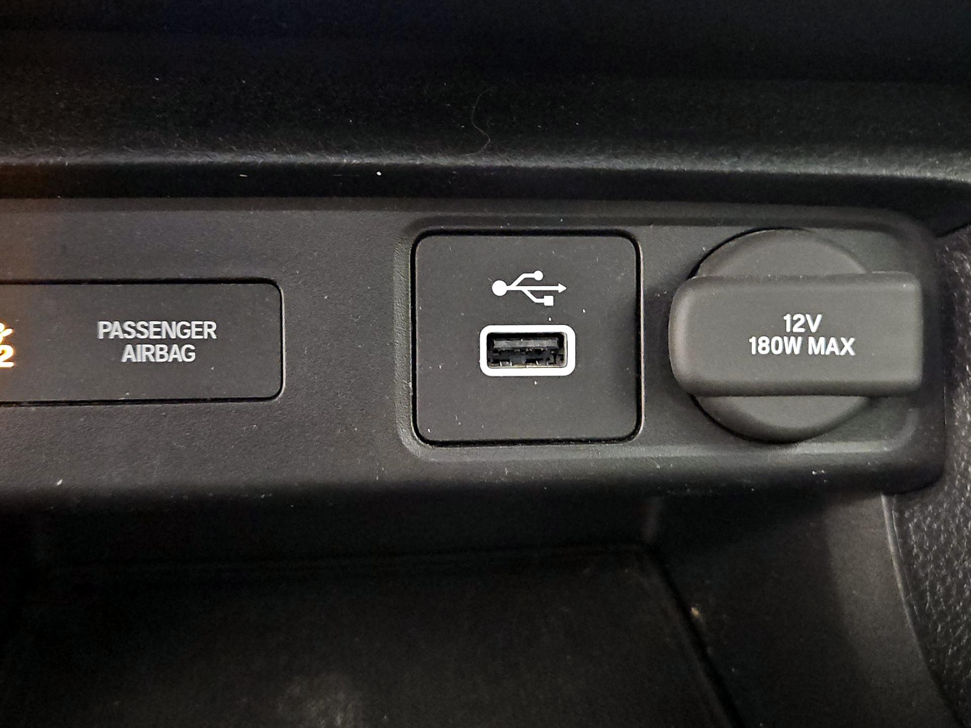 Thumbnail: 2023 Honda Civic - 18