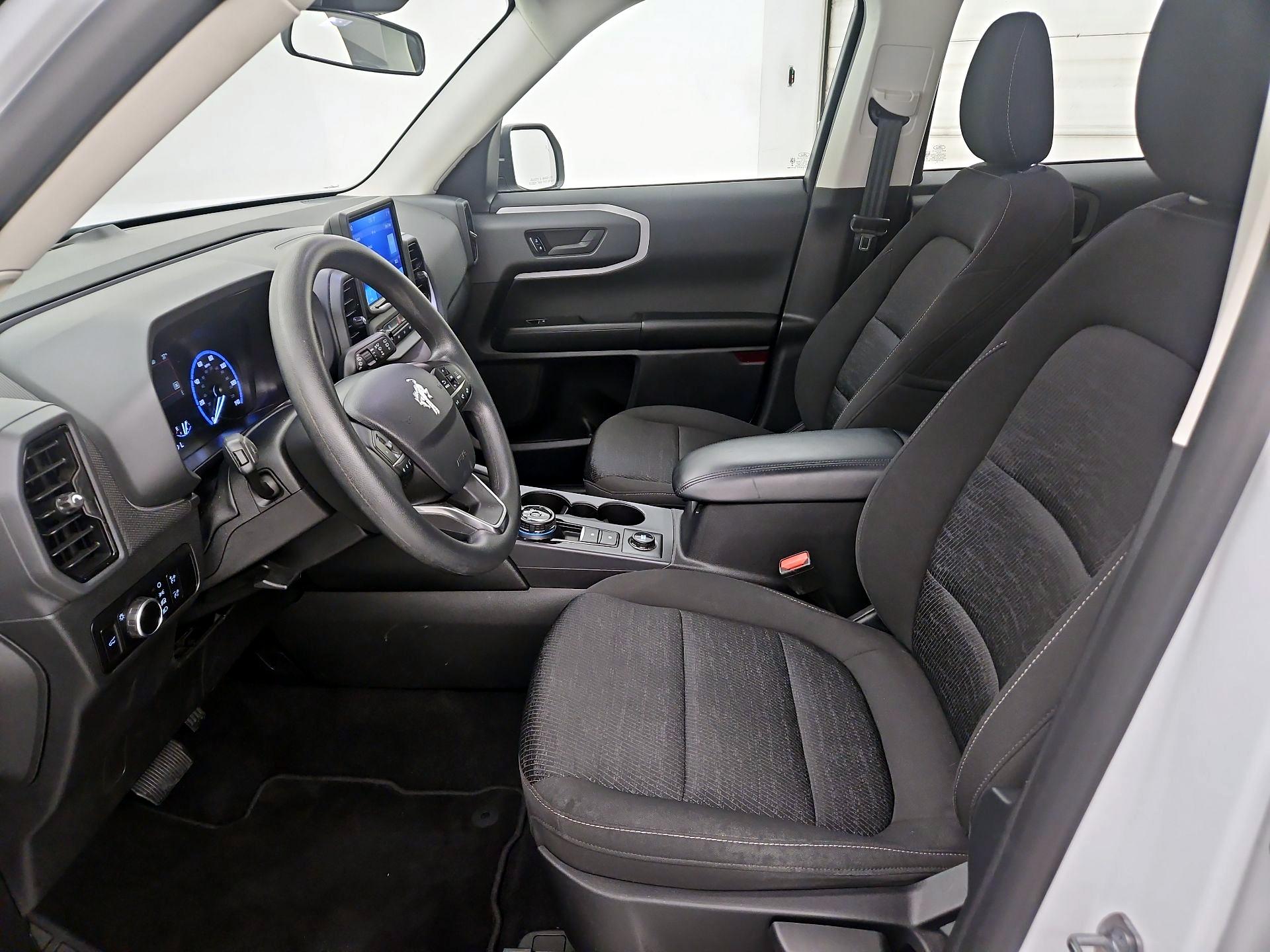 Thumbnail: 2023 Ford Bronco Sport - 11