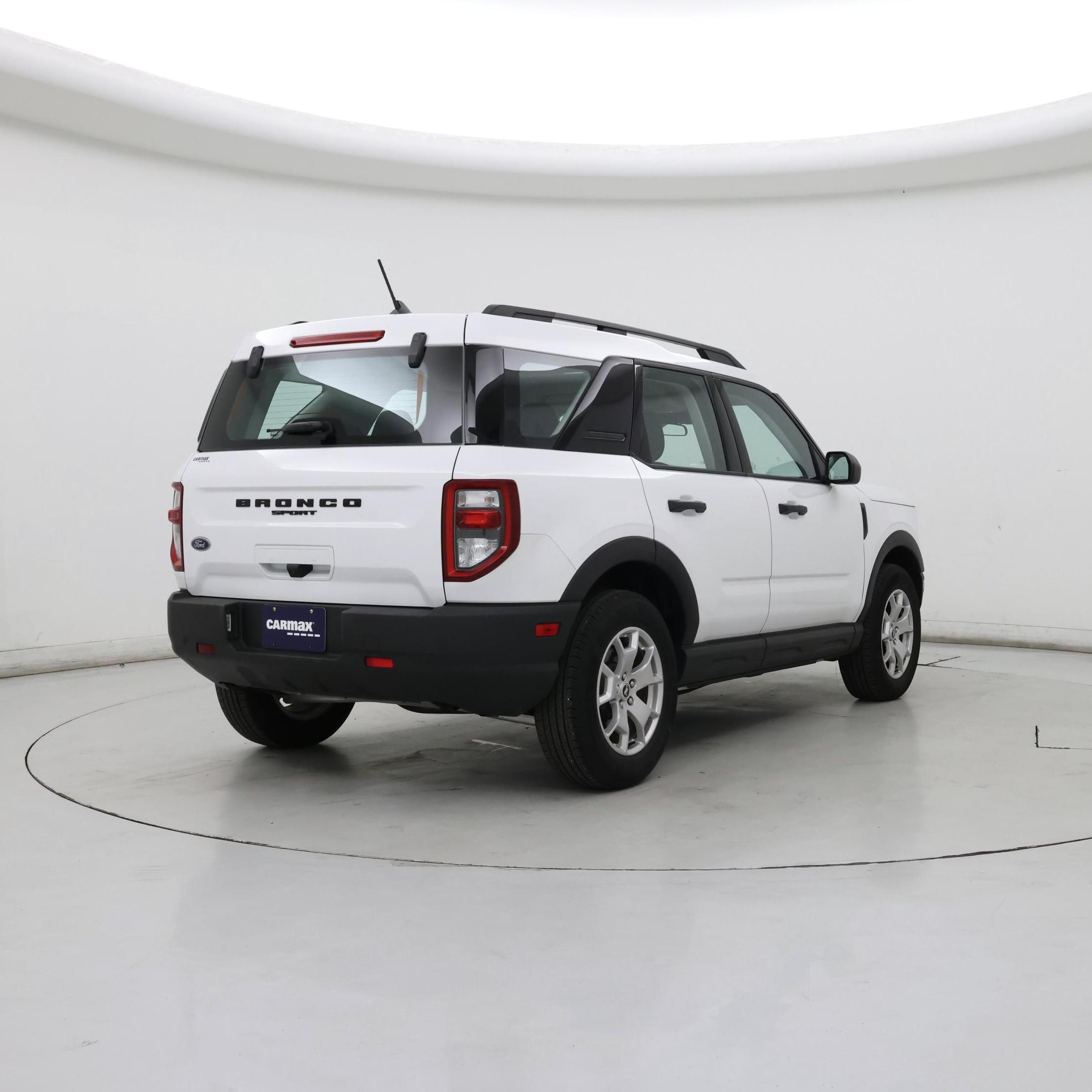 Thumbnail: 2023 Ford Bronco Sport - 8