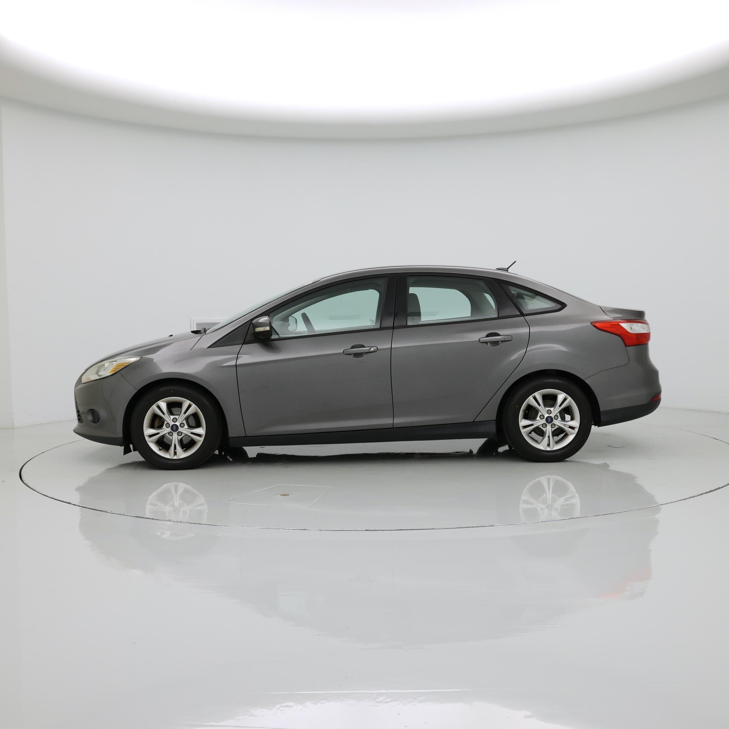 Thumbnail: 2014 Ford Focus - 3