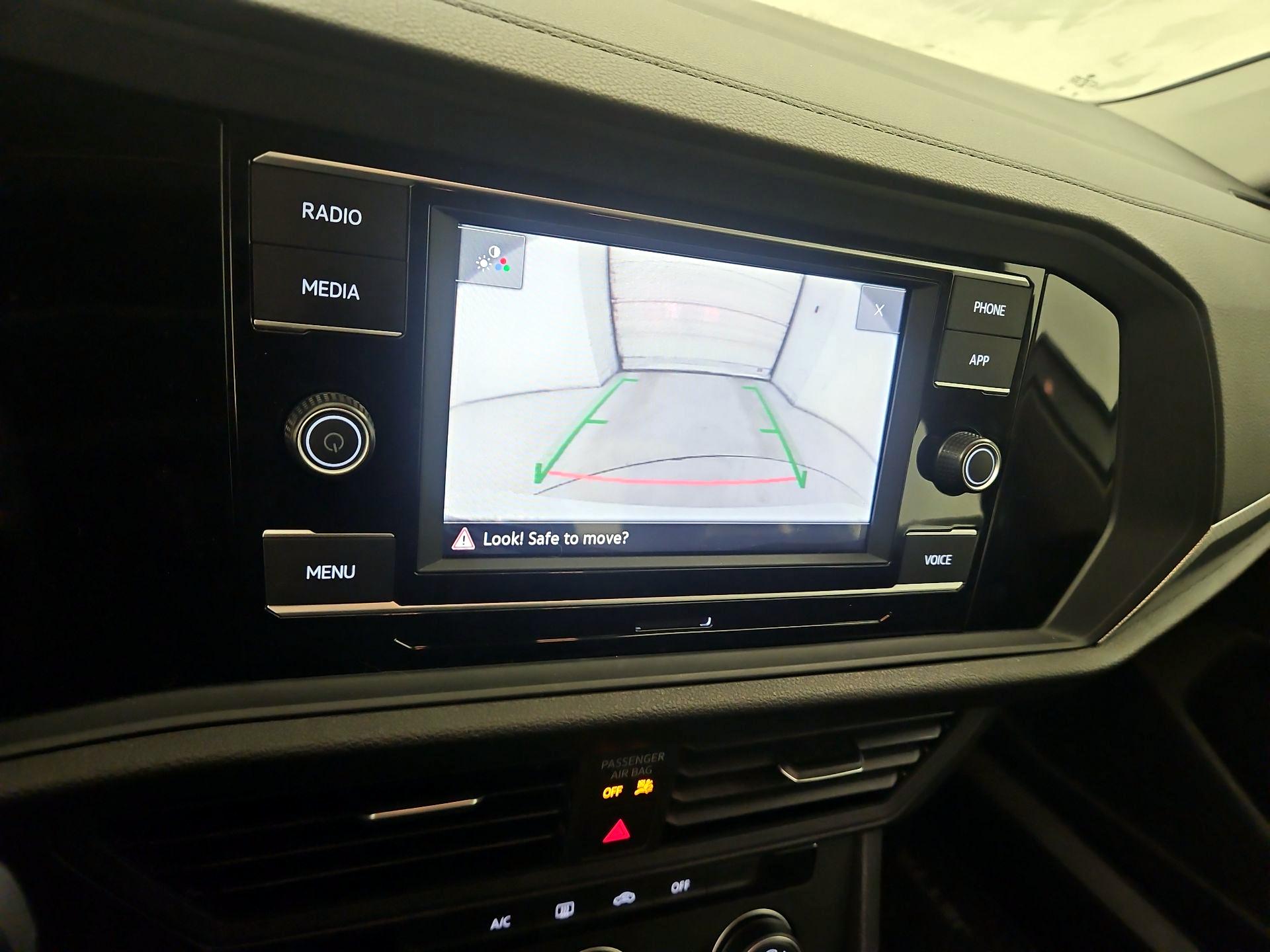 Thumbnail: 2024 Volkswagen Jetta - 14