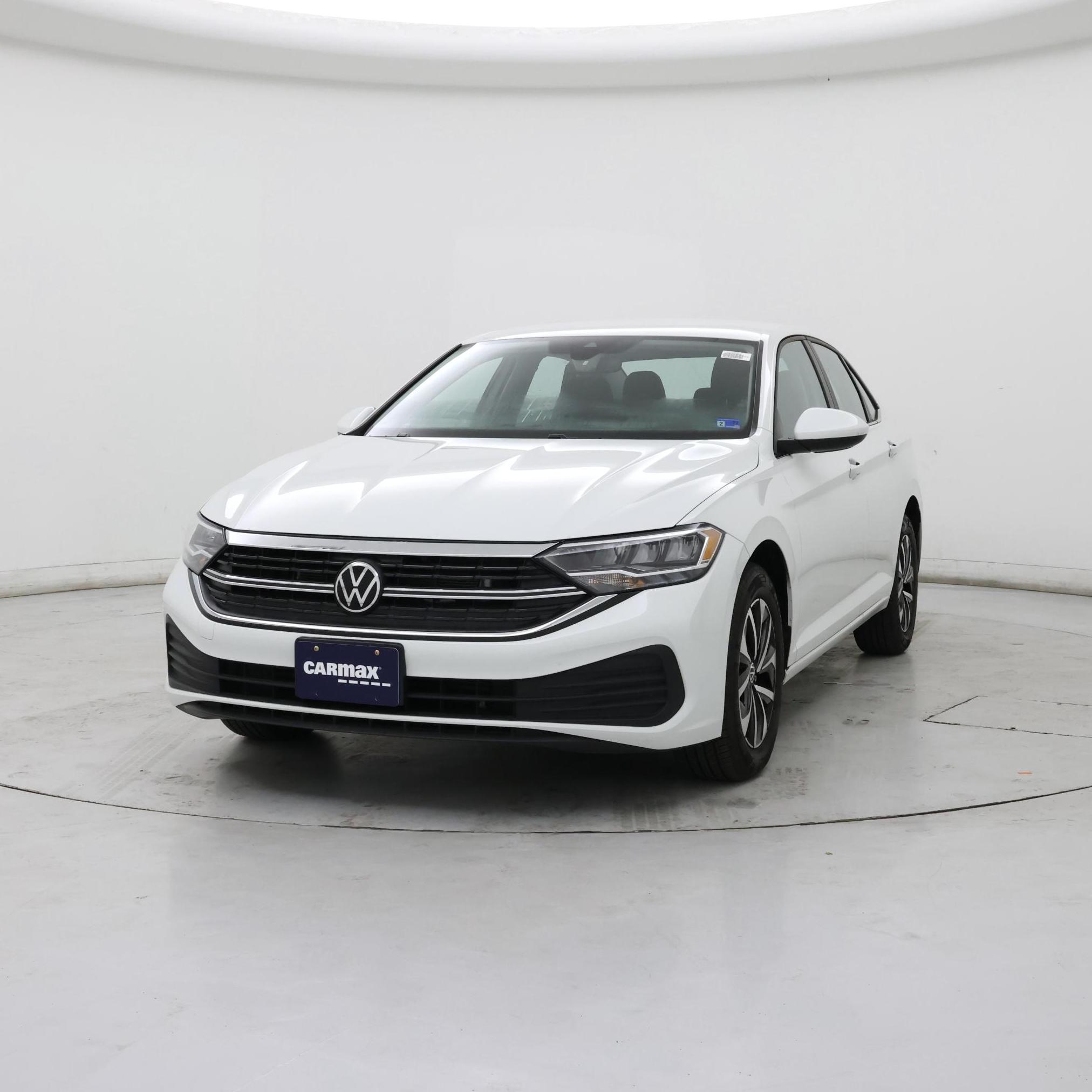 Thumbnail: 2024 Volkswagen Jetta - 4