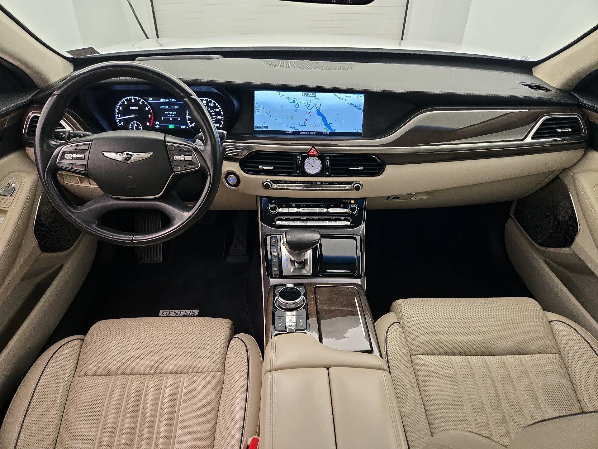 Thumbnail: 2017 Genesis G90 - 9