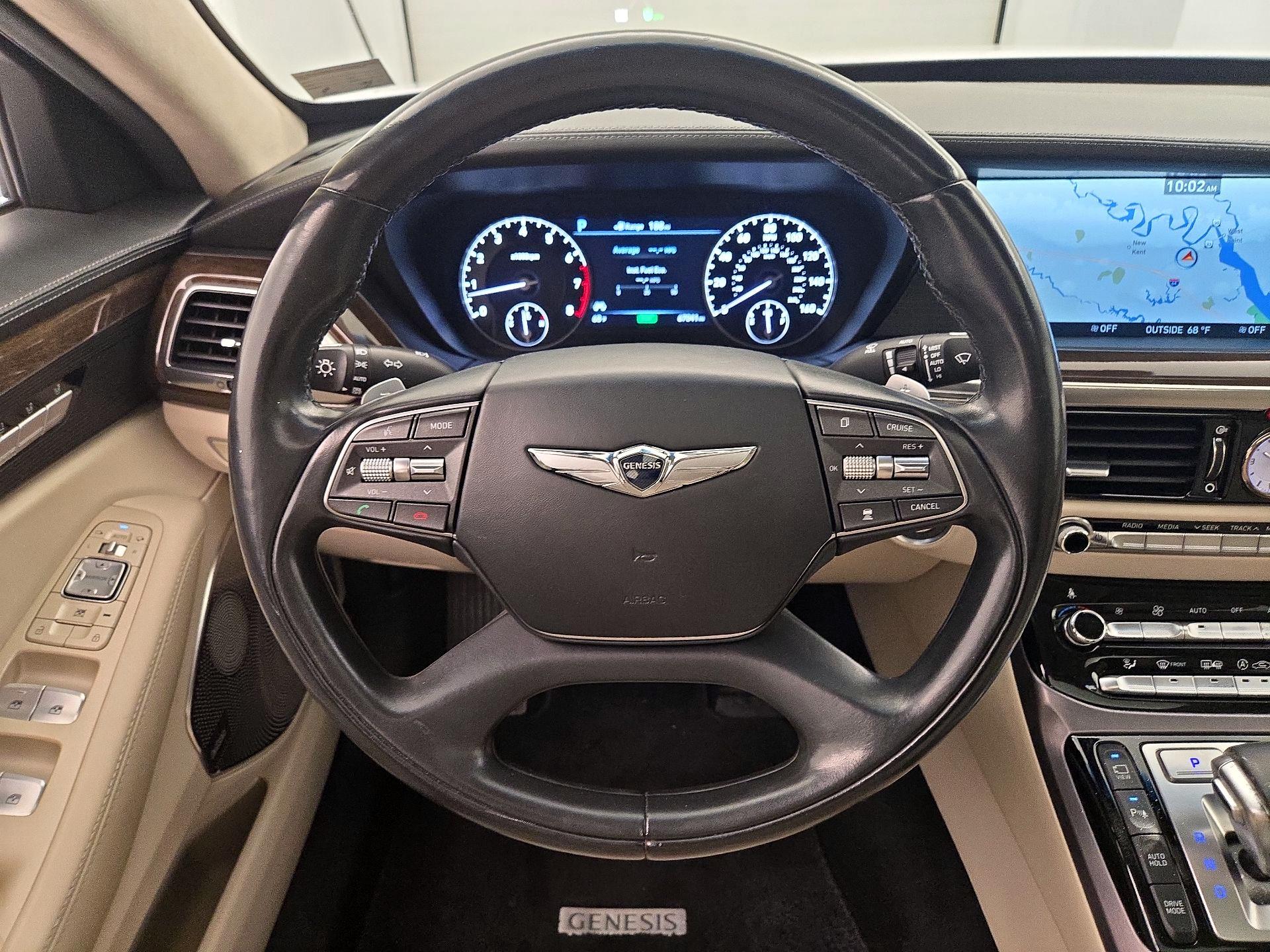 Thumbnail: 2017 Genesis G90 - 10